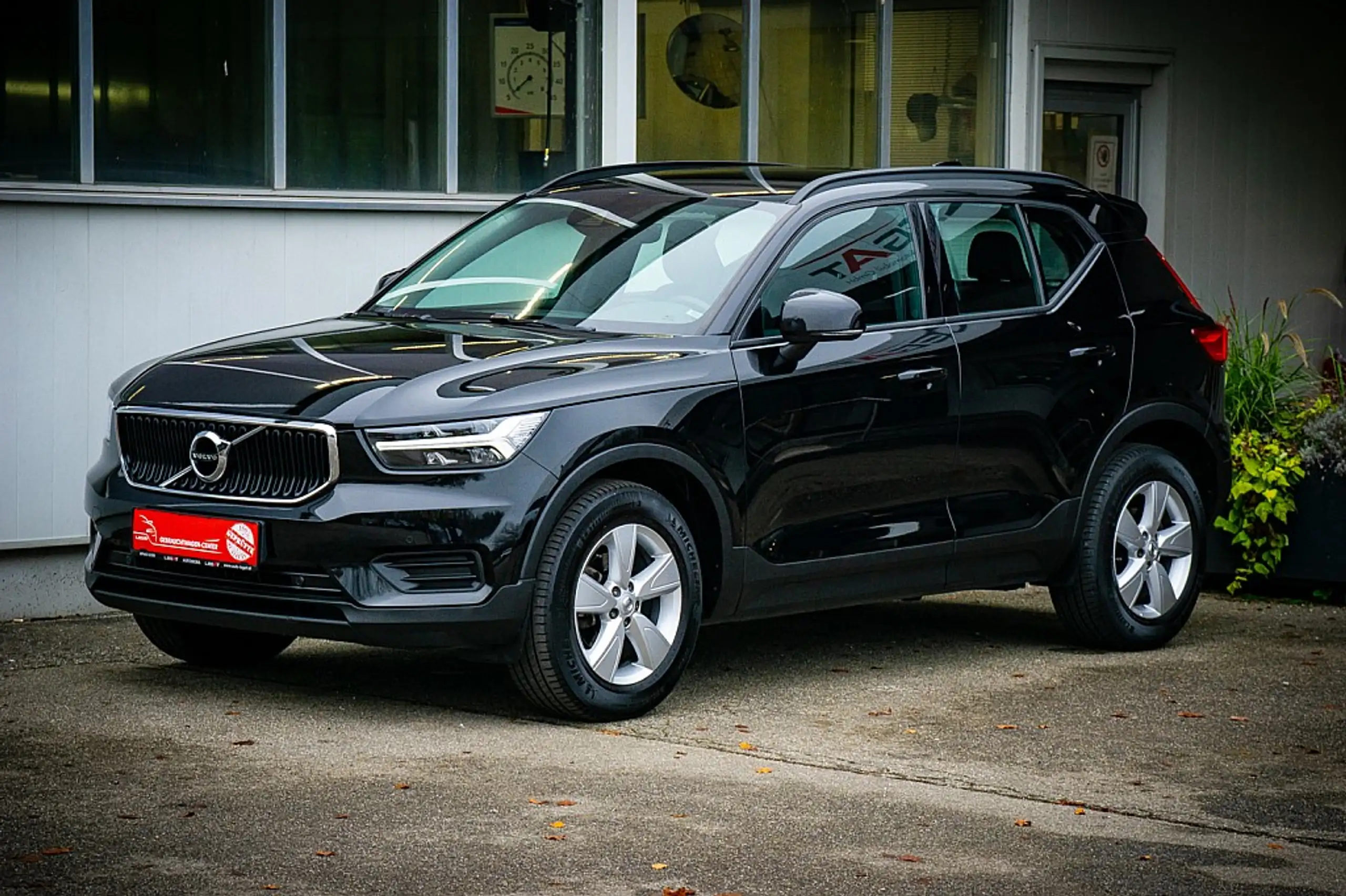 Volvo - XC40