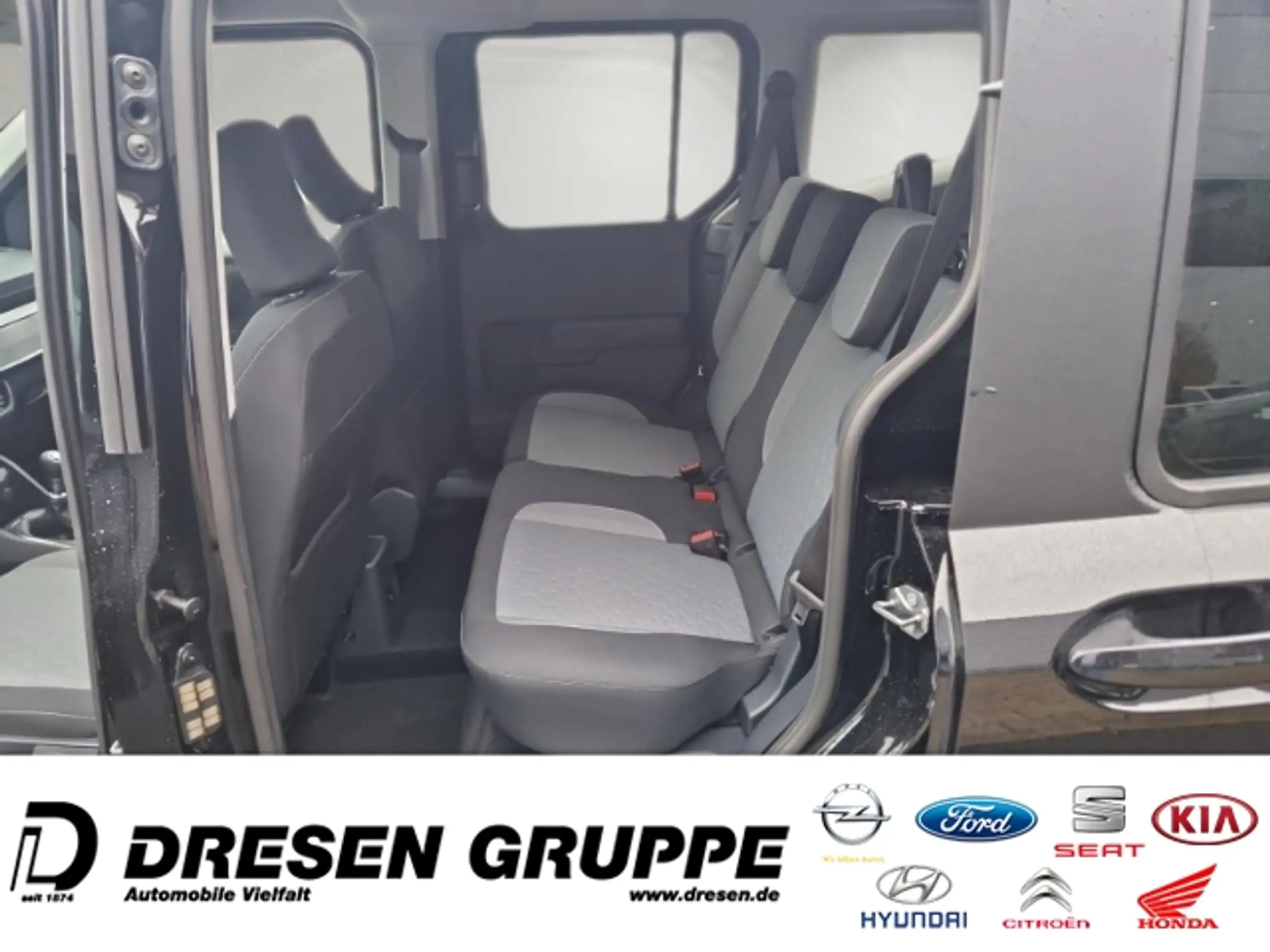 Ford - Tourneo Courier