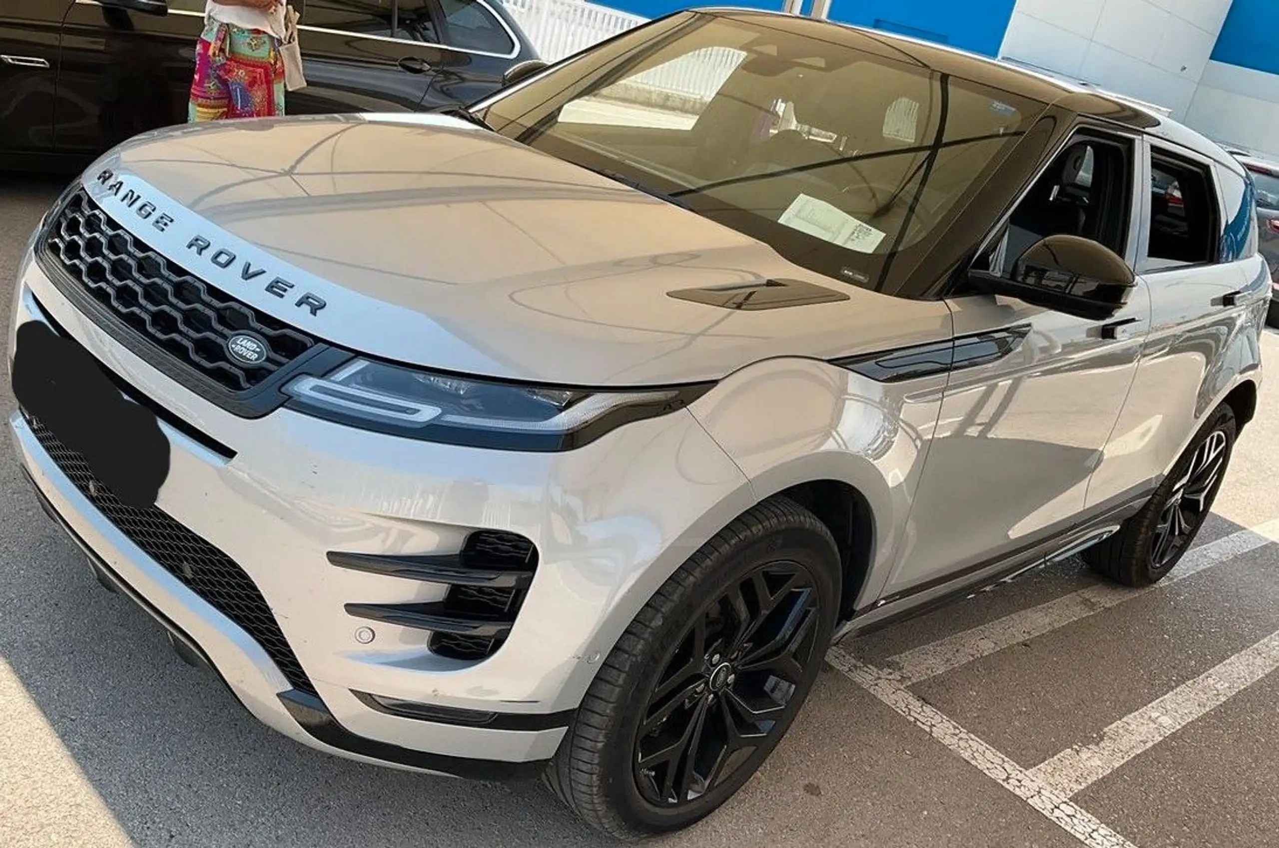 Land Rover - Range Rover Evoque