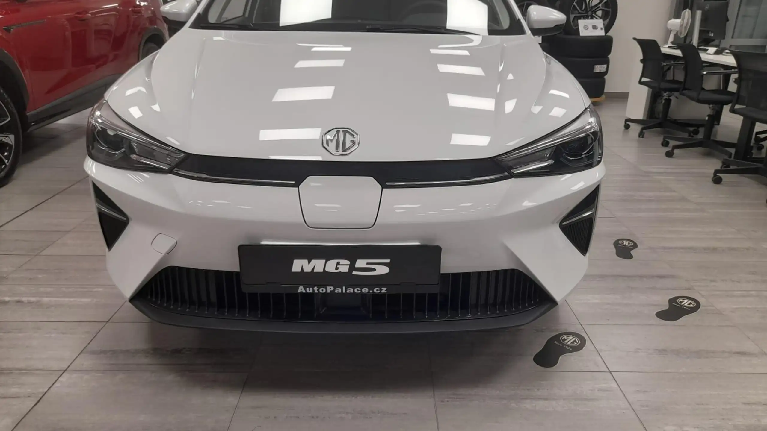 MG - MG5