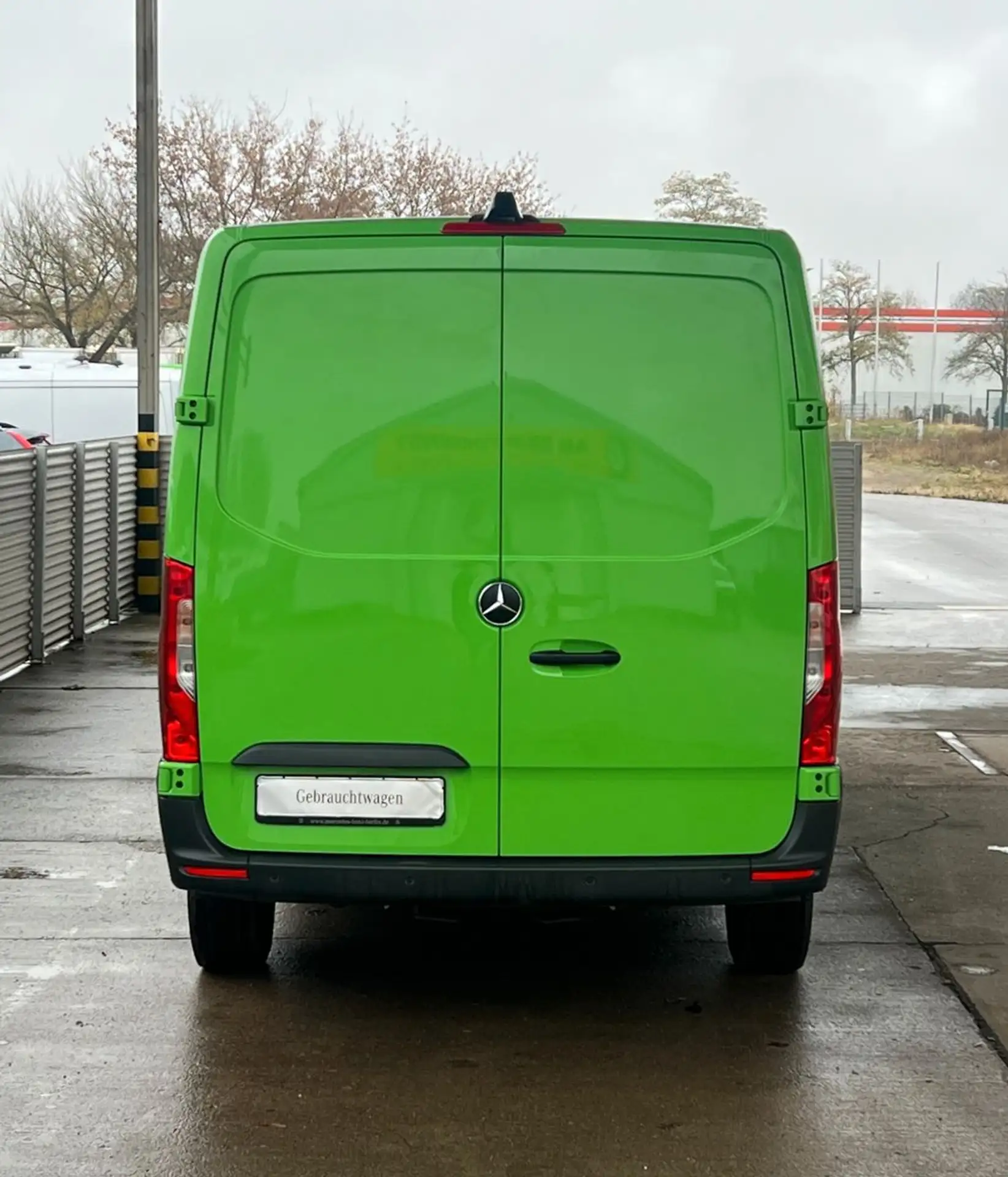 Mercedes-Benz - Sprinter