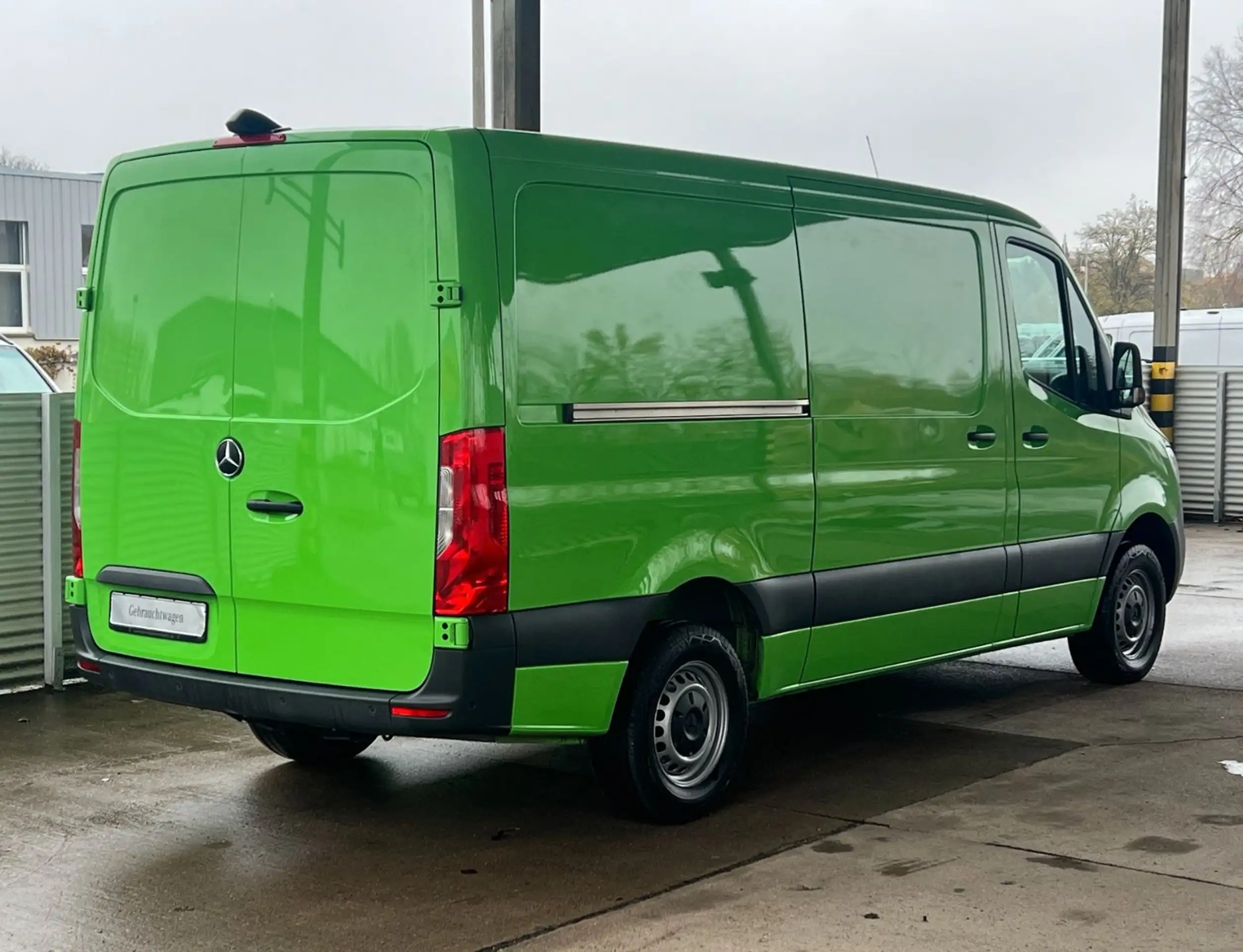 Mercedes-Benz - Sprinter