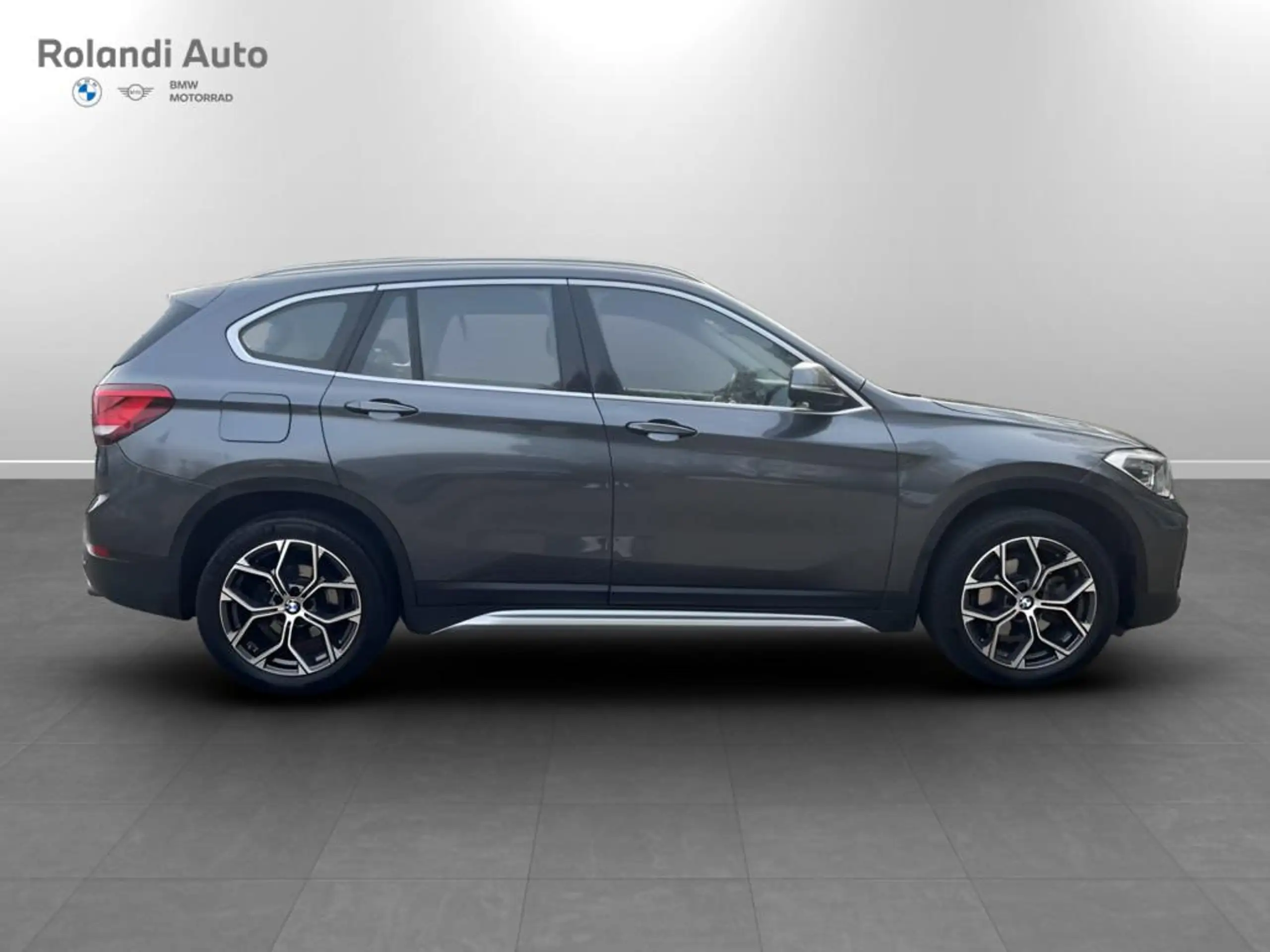 BMW - X1