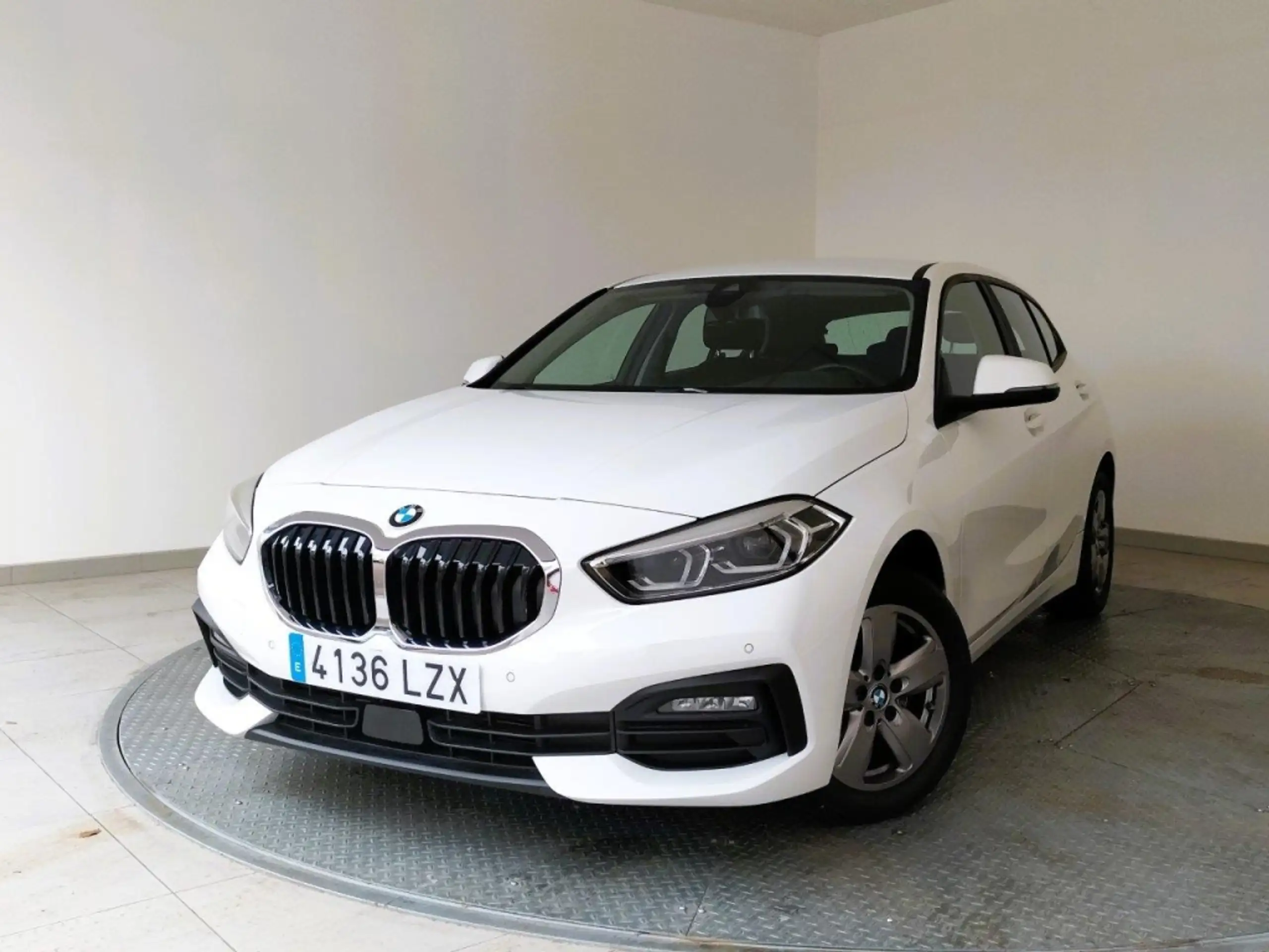 BMW 116 2022