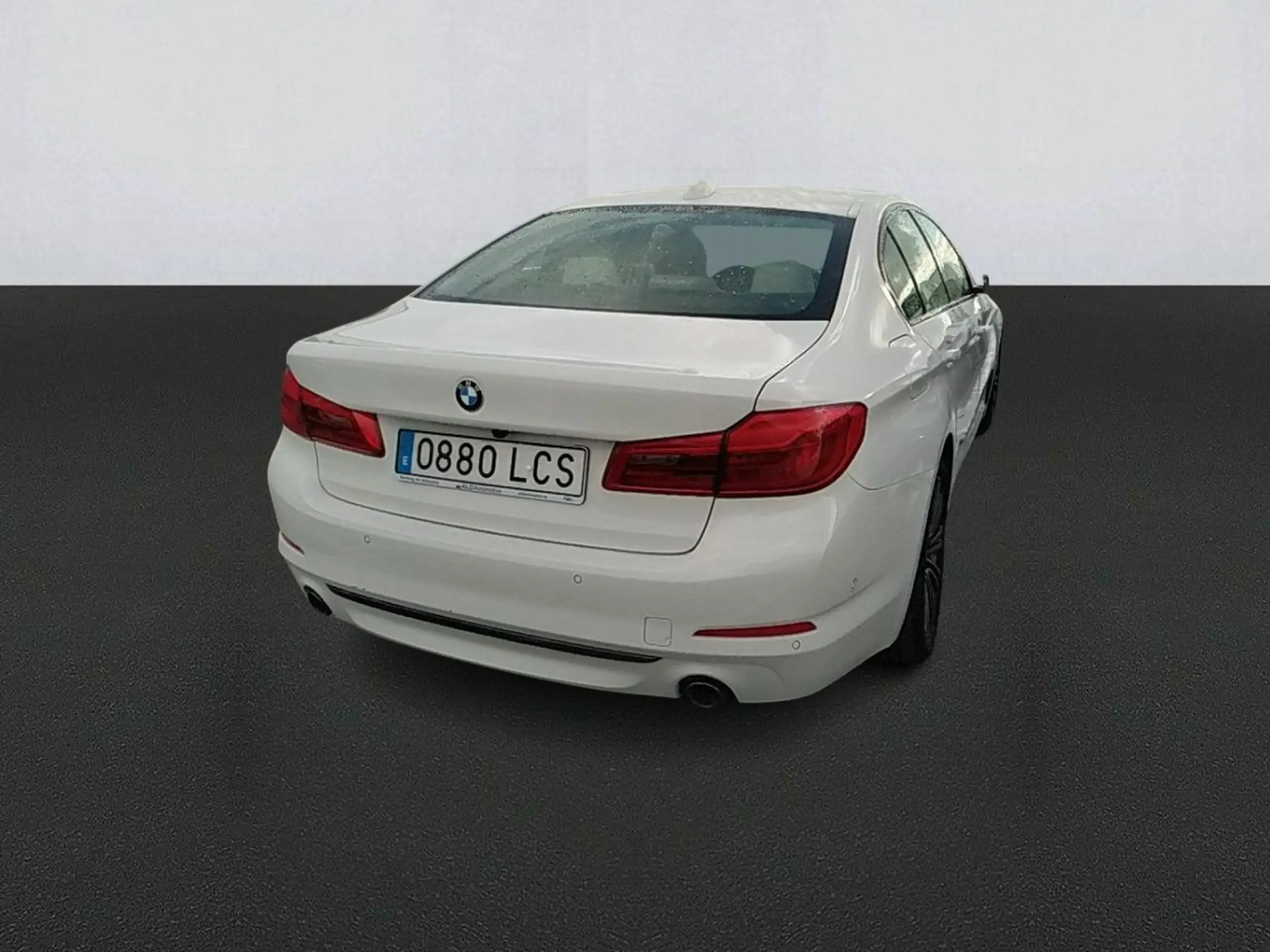 BMW - 520