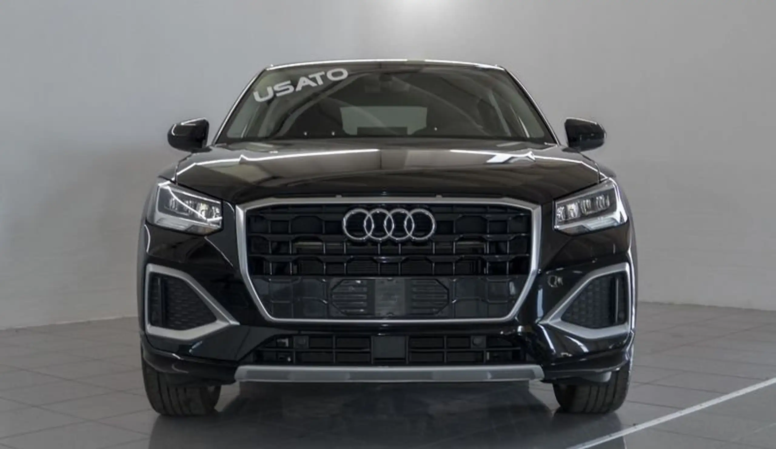 Audi - Q2