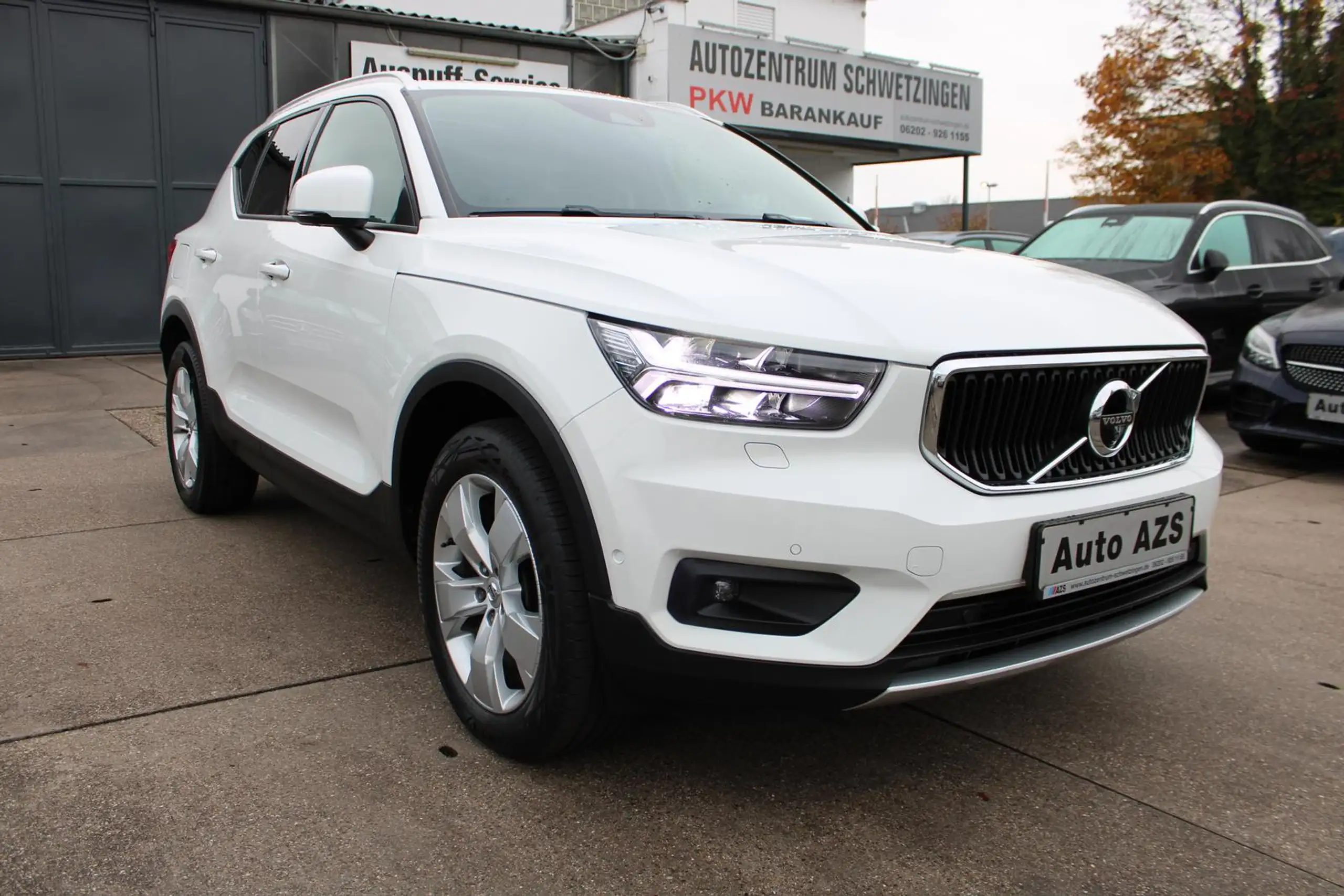 Volvo - XC40