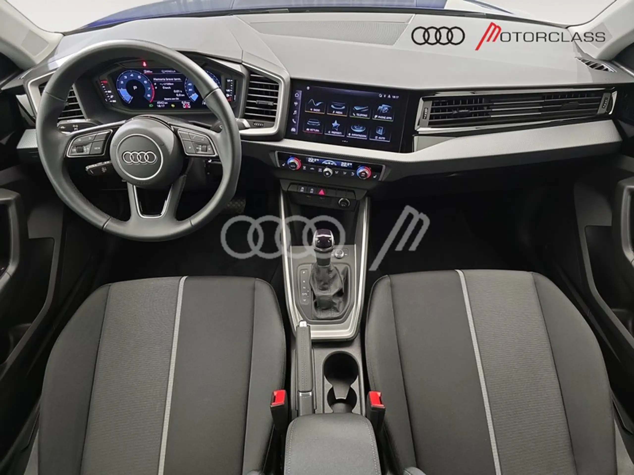 Audi - A1