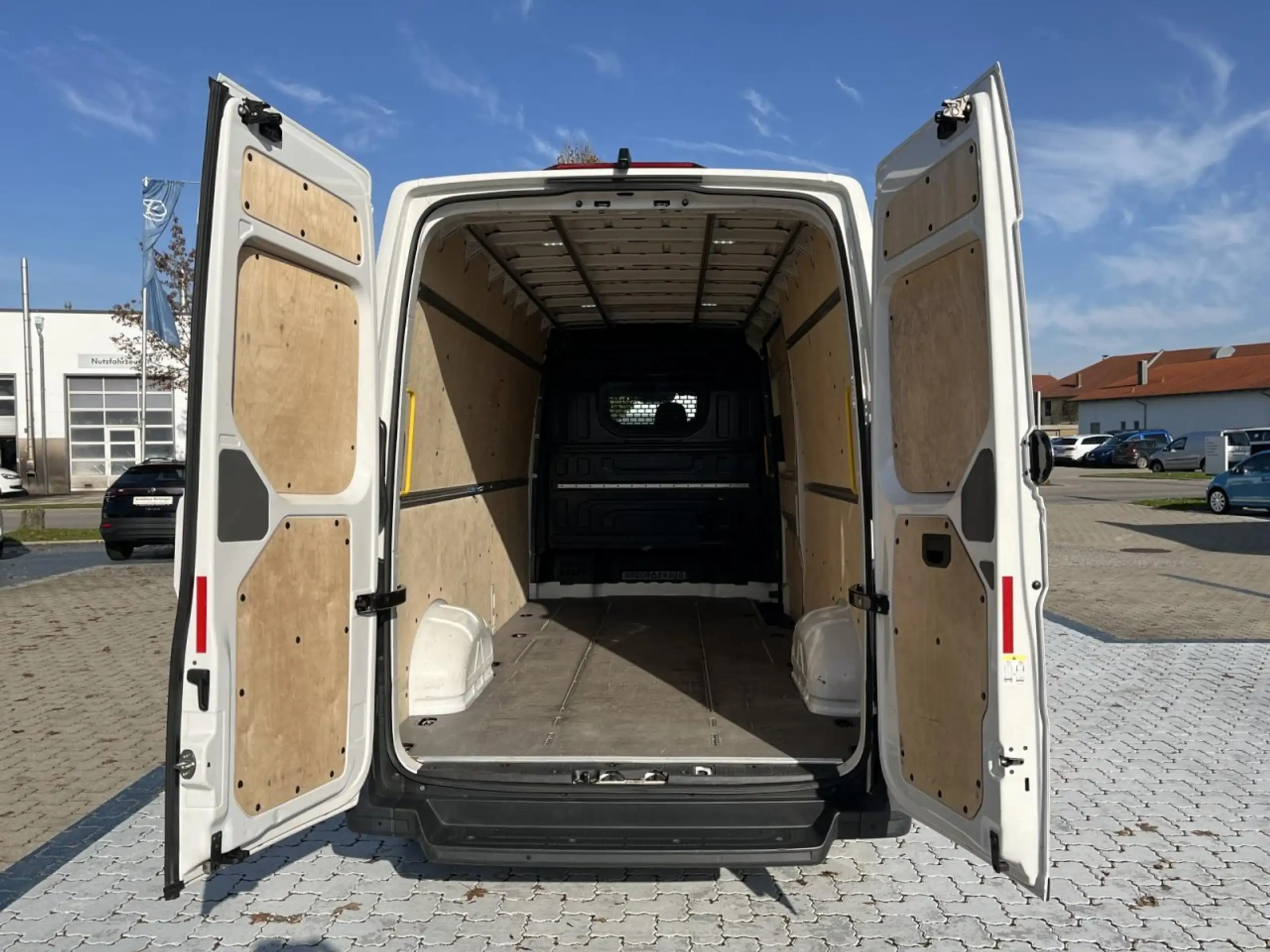 Volkswagen - Crafter