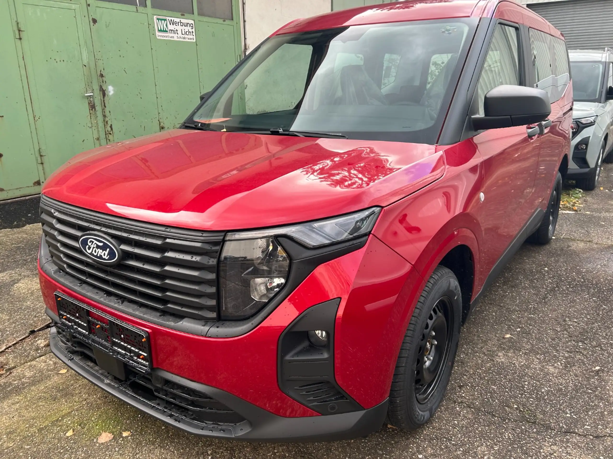 Ford - Tourneo Courier