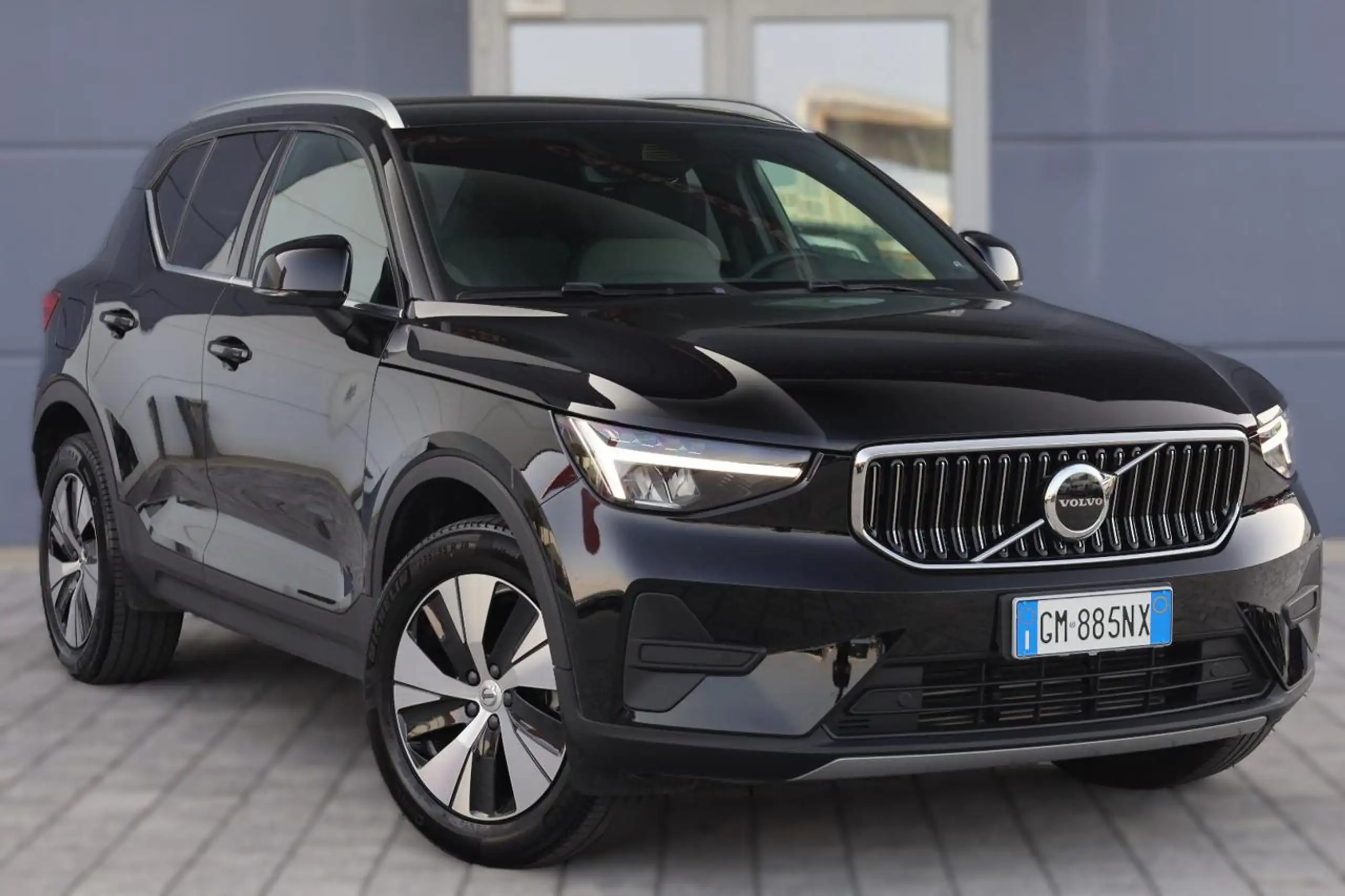 Volvo - XC40