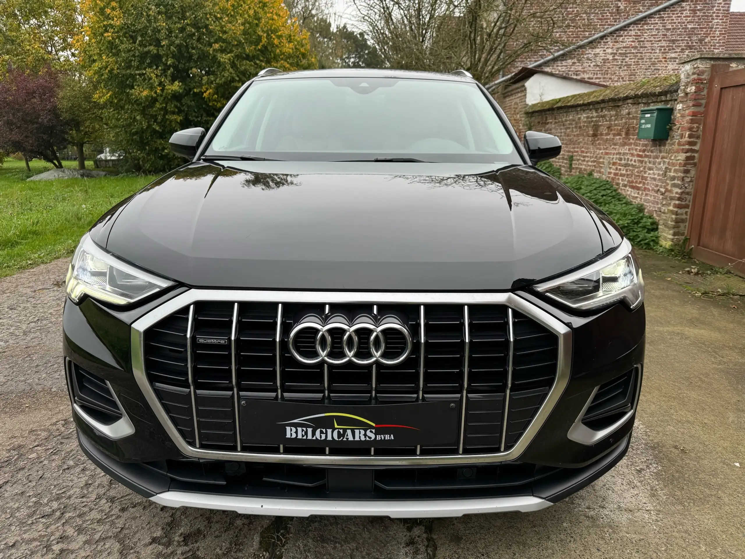 Audi - Q3