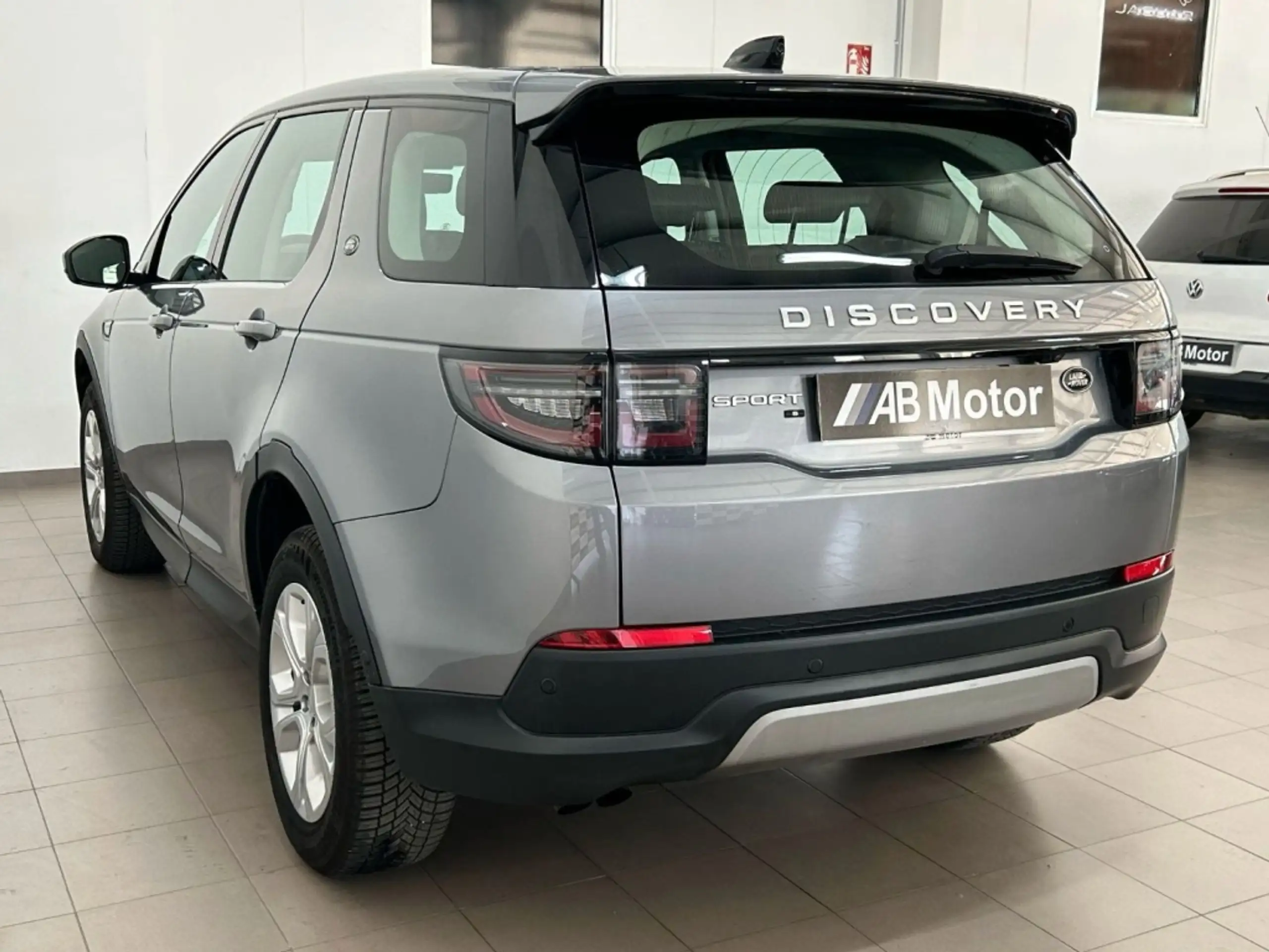 Land Rover - Discovery Sport