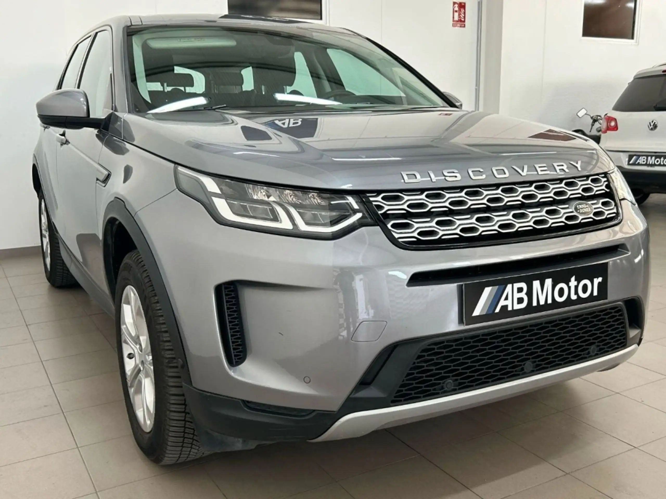 Land Rover - Discovery Sport