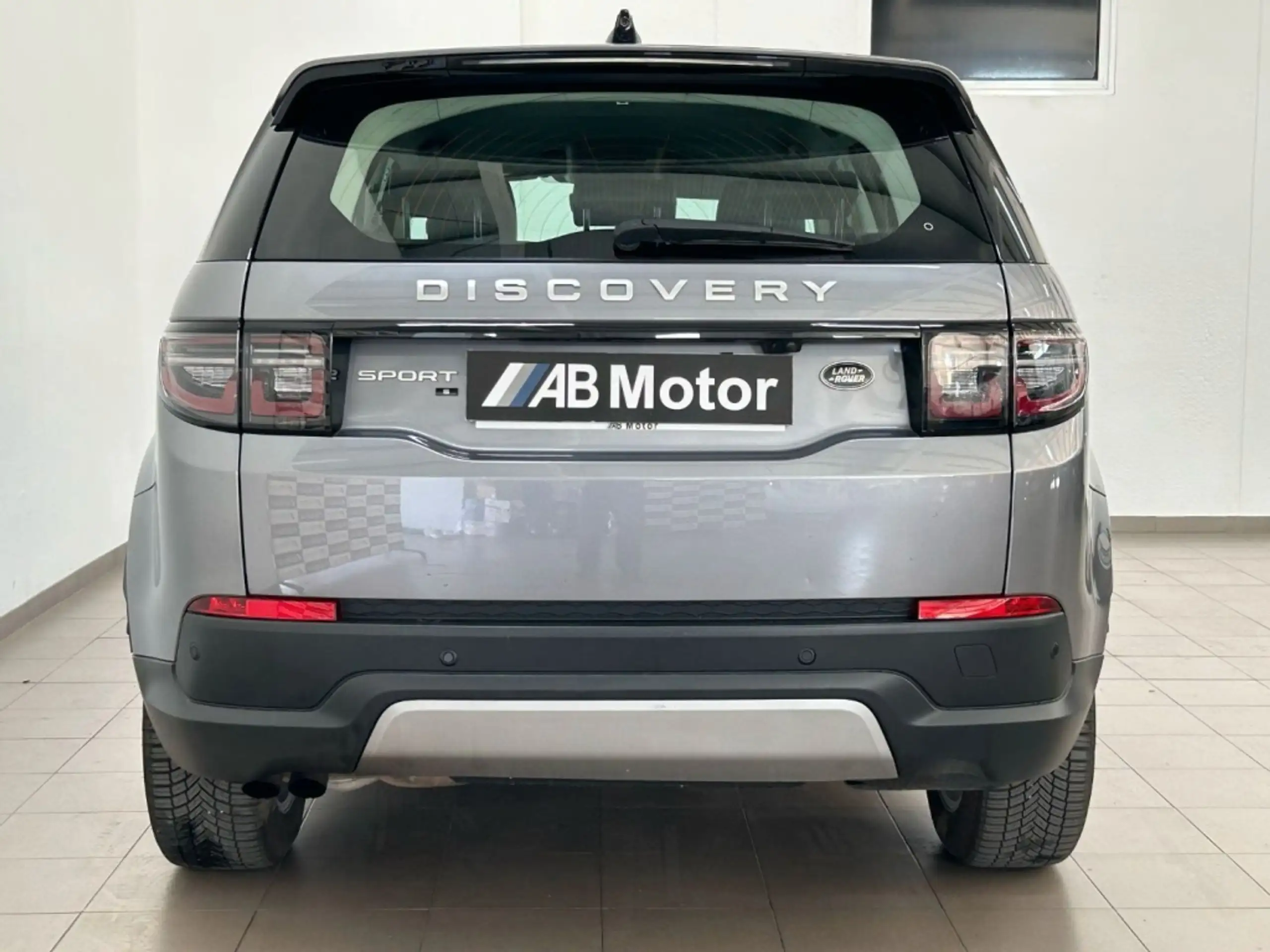 Land Rover - Discovery Sport