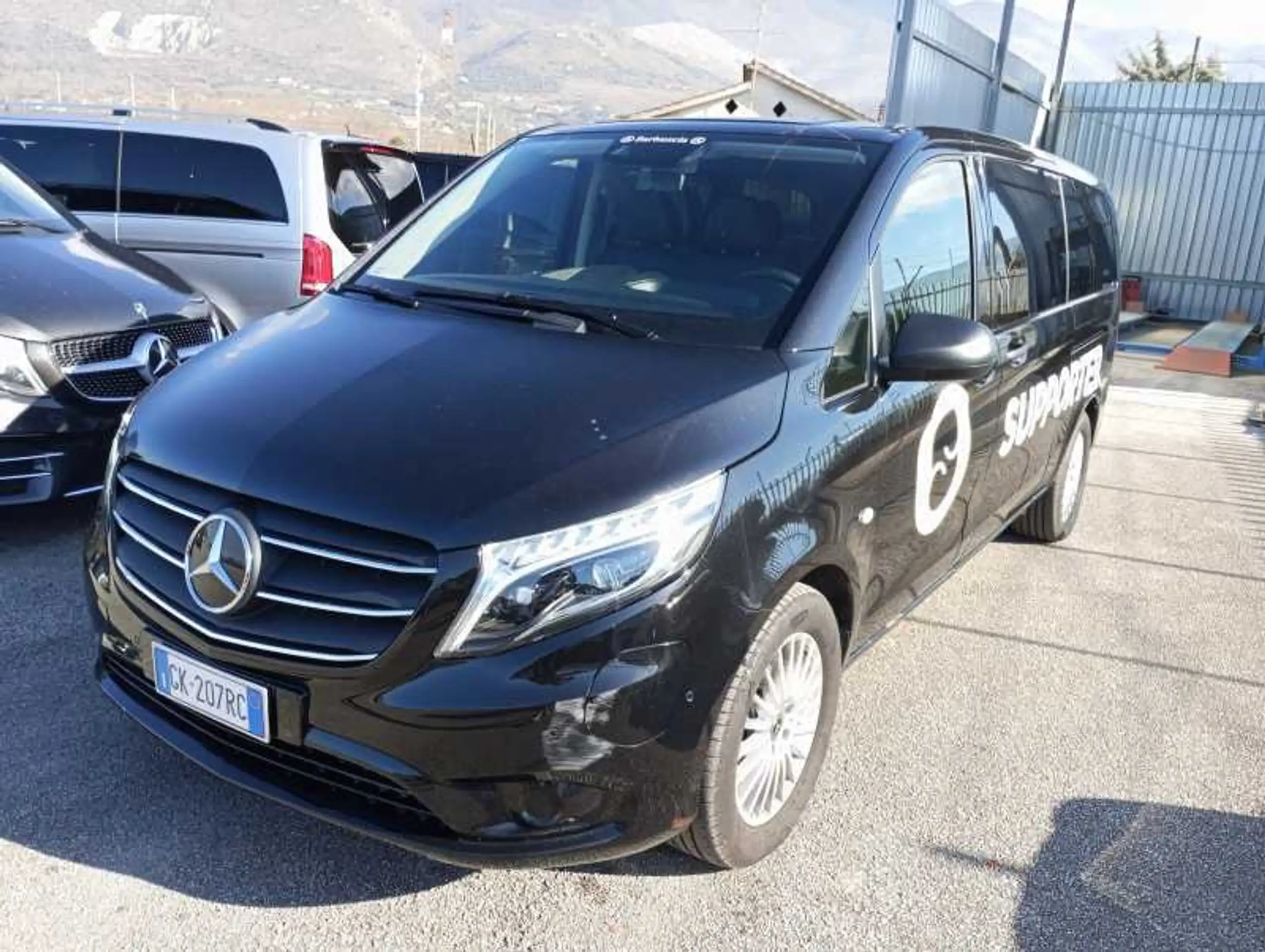 Mercedes-Benz - Vito