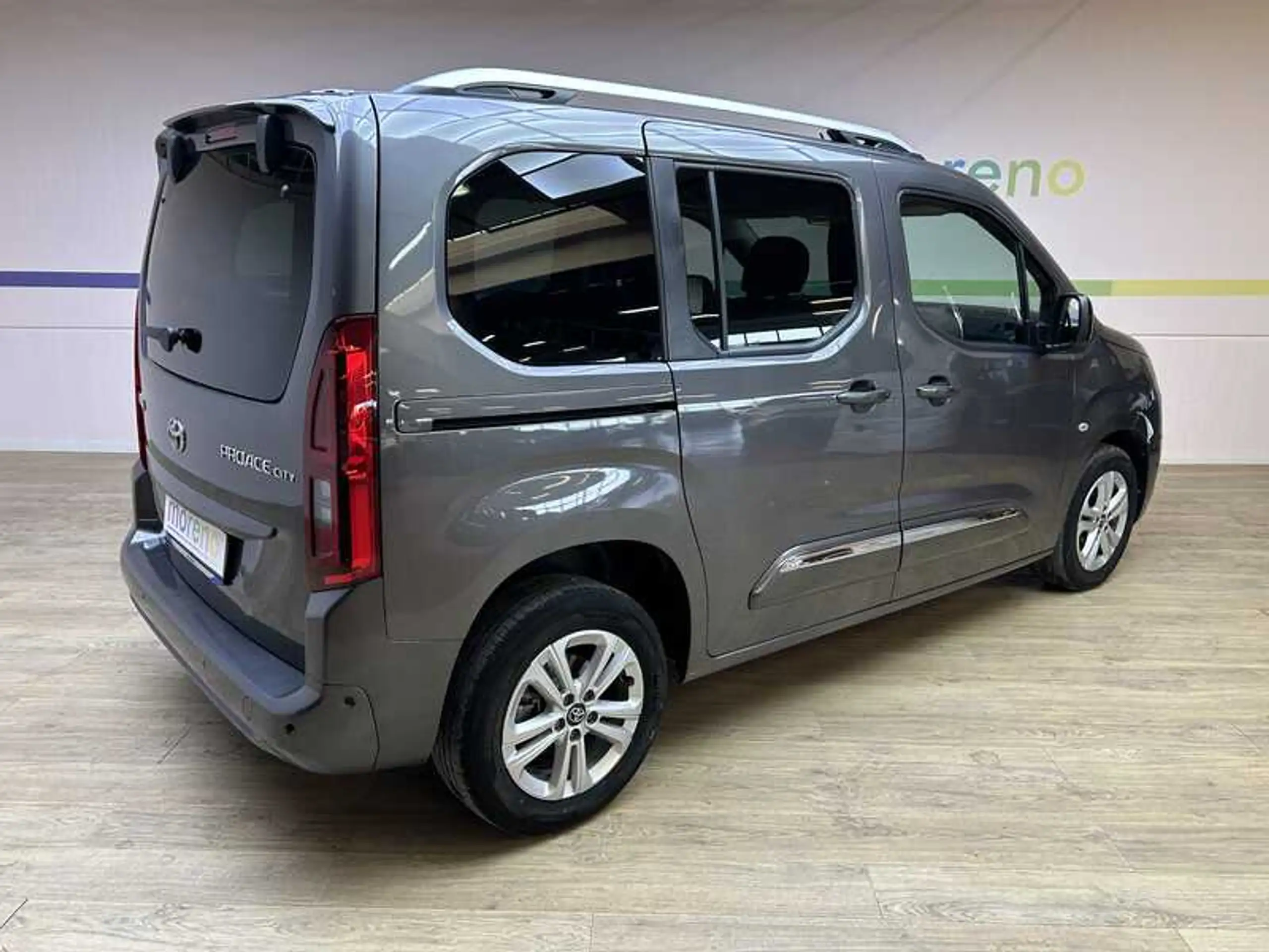 Toyota - Proace