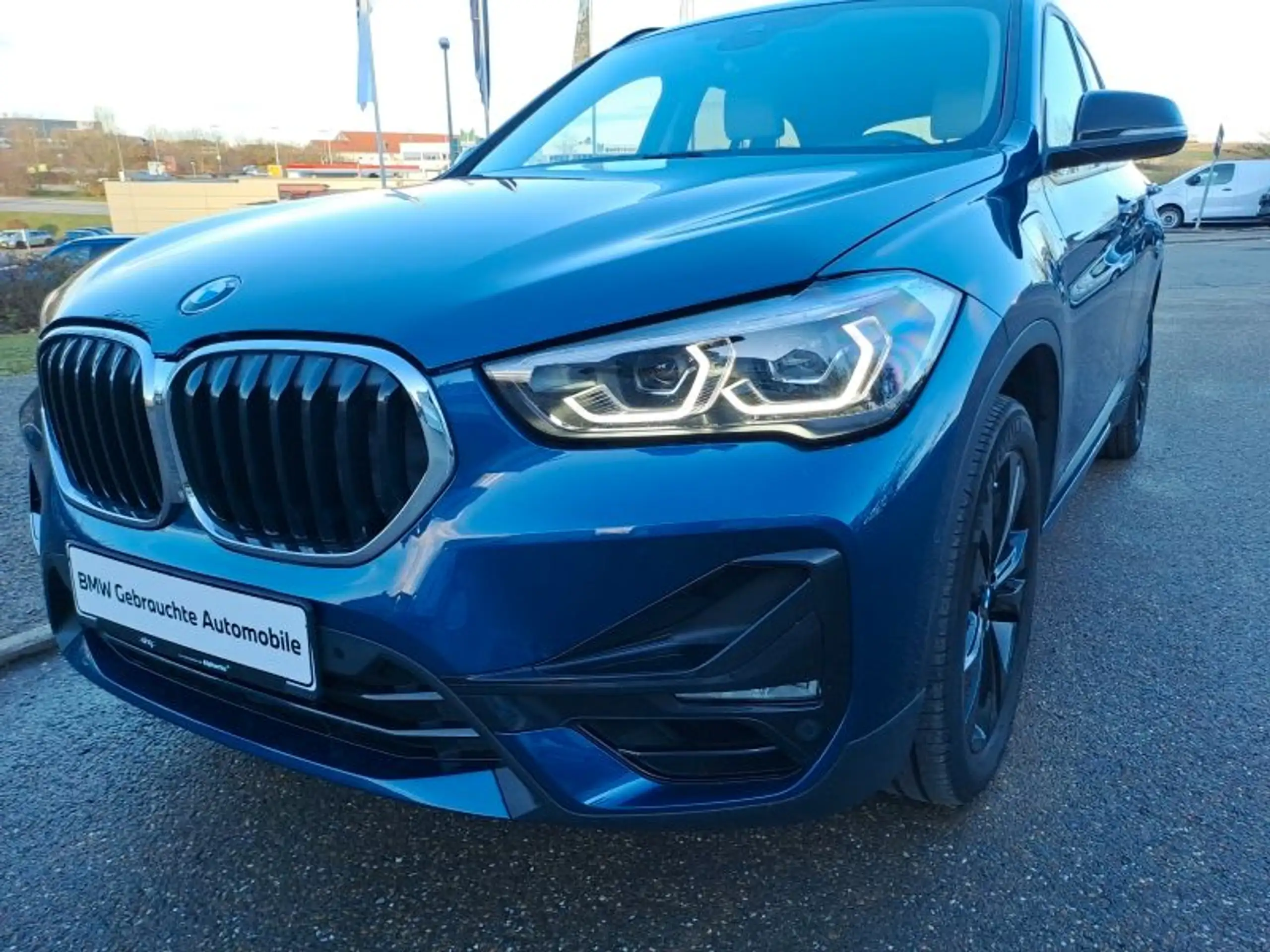 BMW - X1