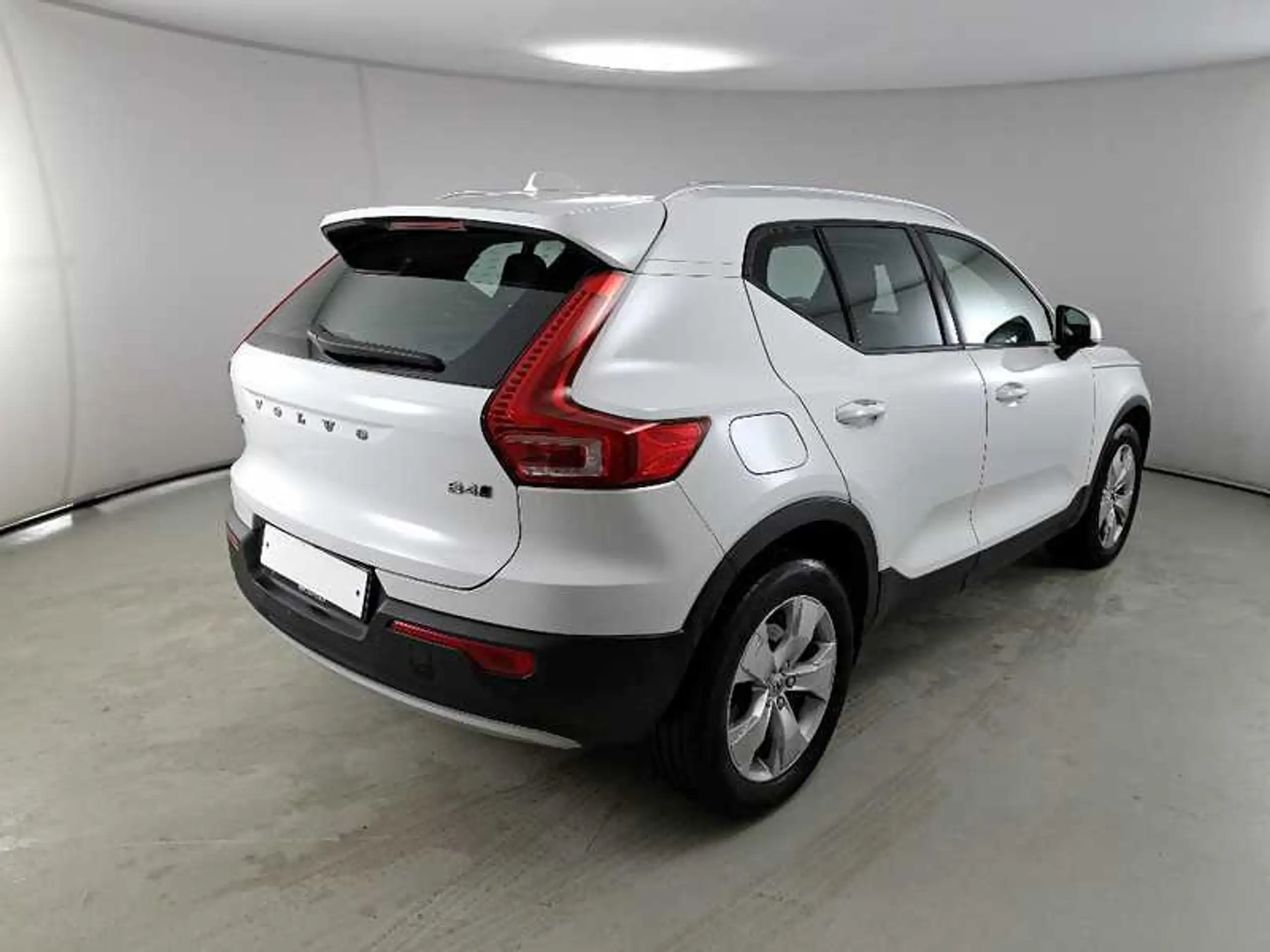 Volvo - XC40