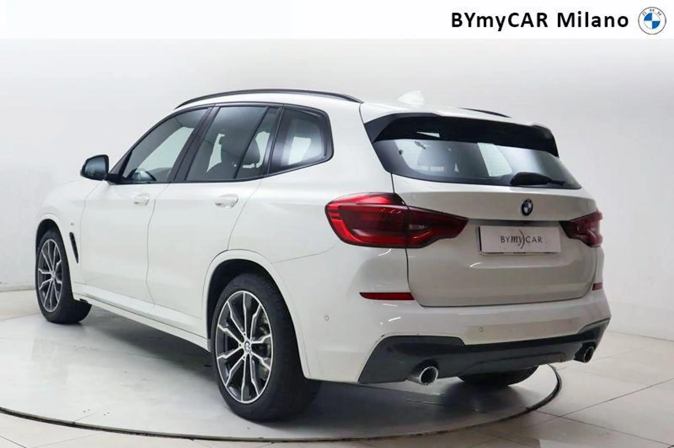 BMW - X3