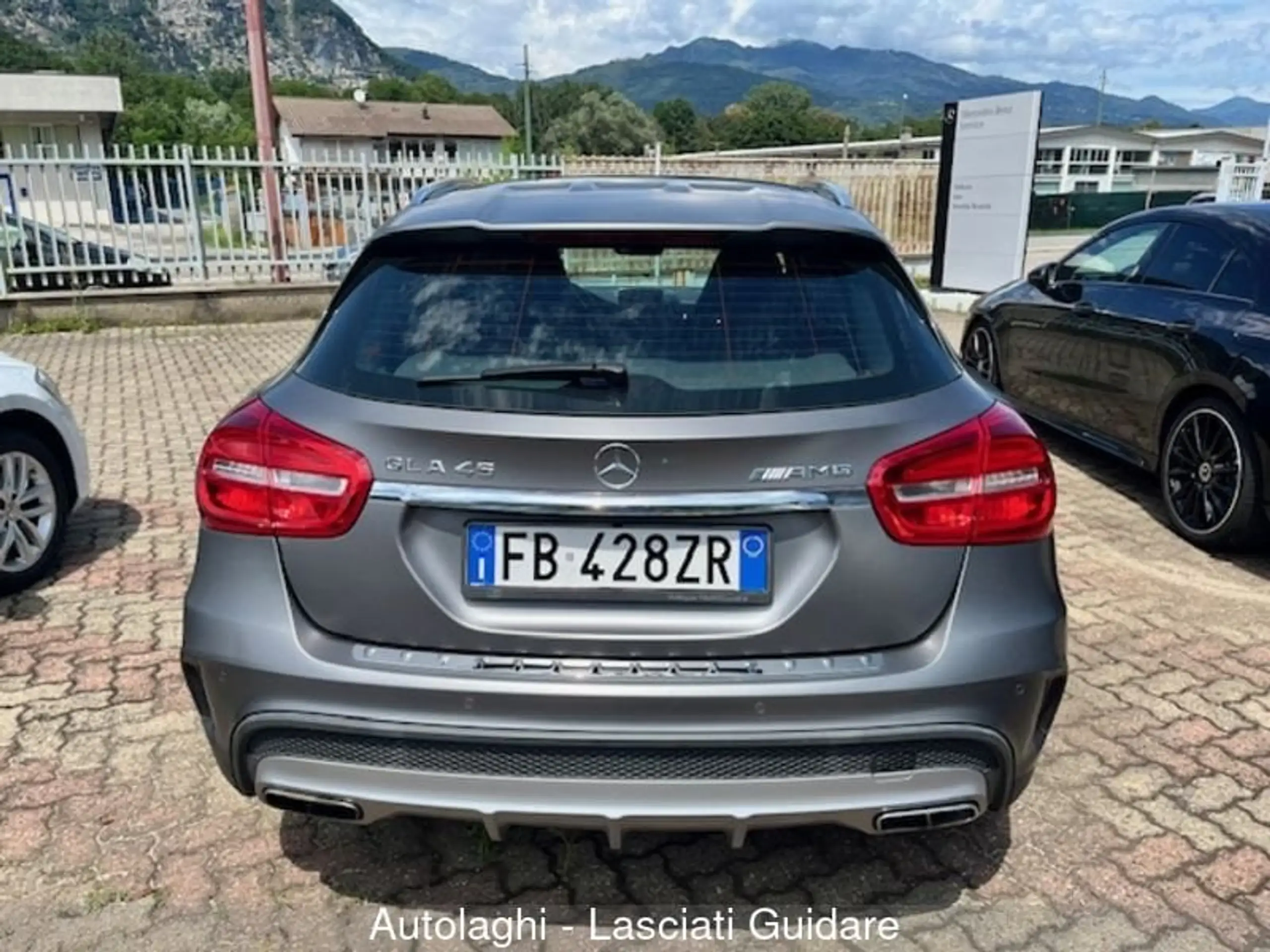 Mercedes-Benz - GLA 45 AMG