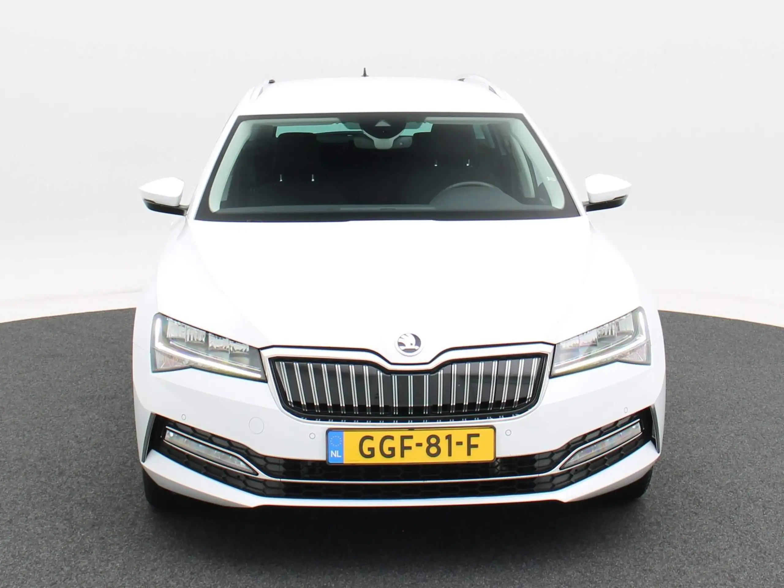 Skoda - Superb