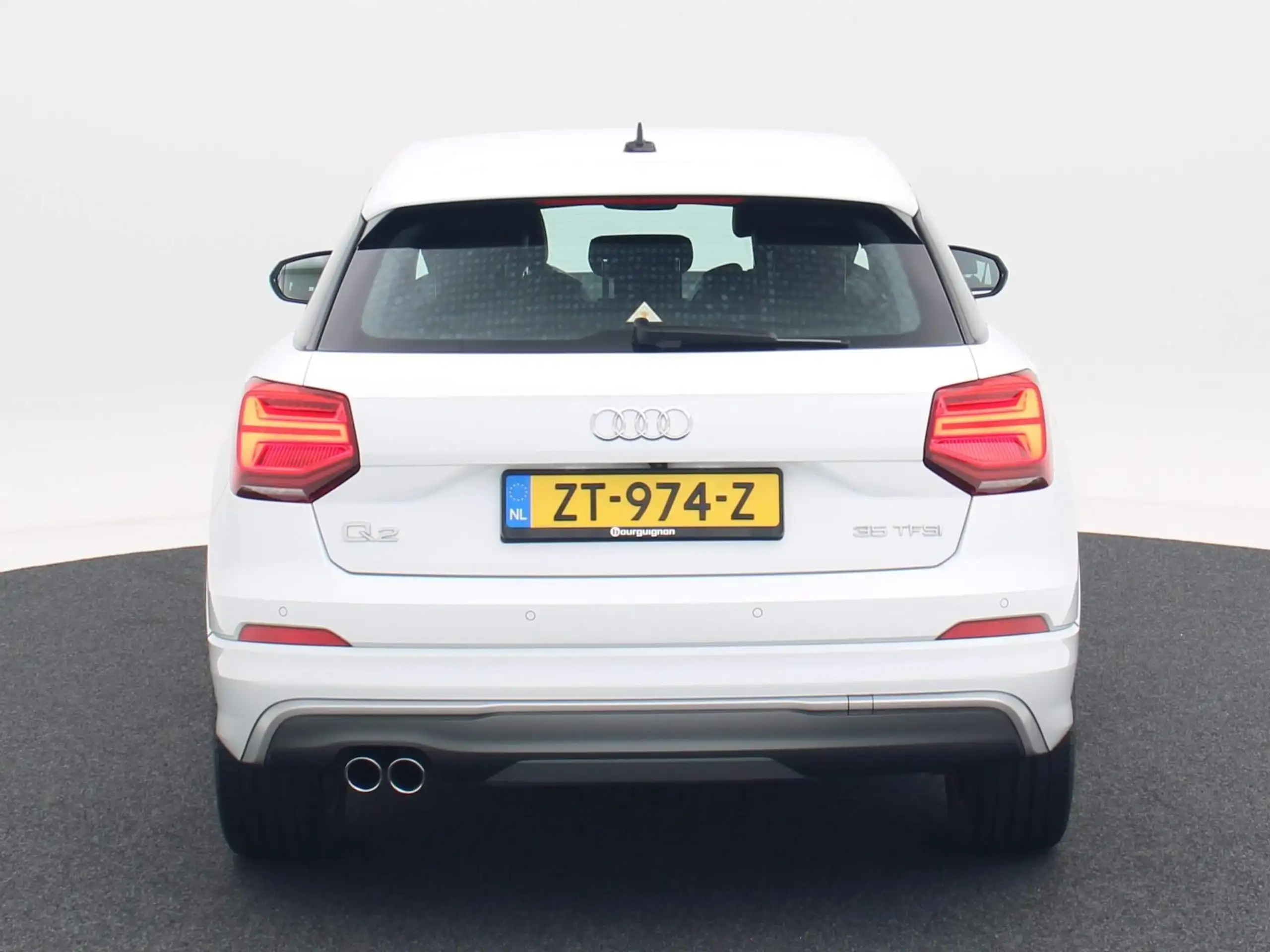 Audi - Q2