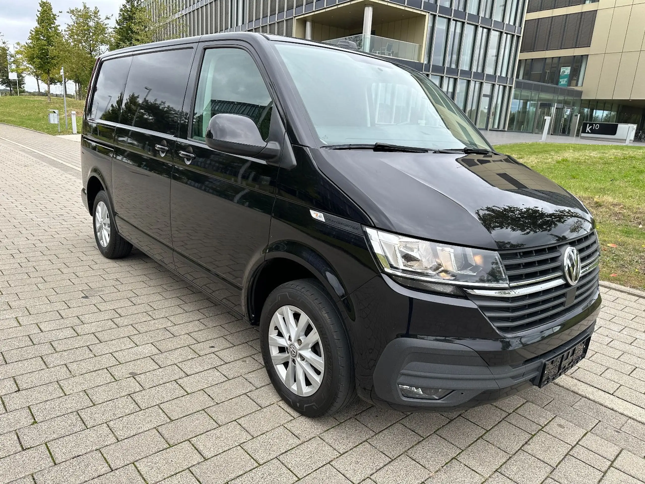 Volkswagen - T6 Transporter