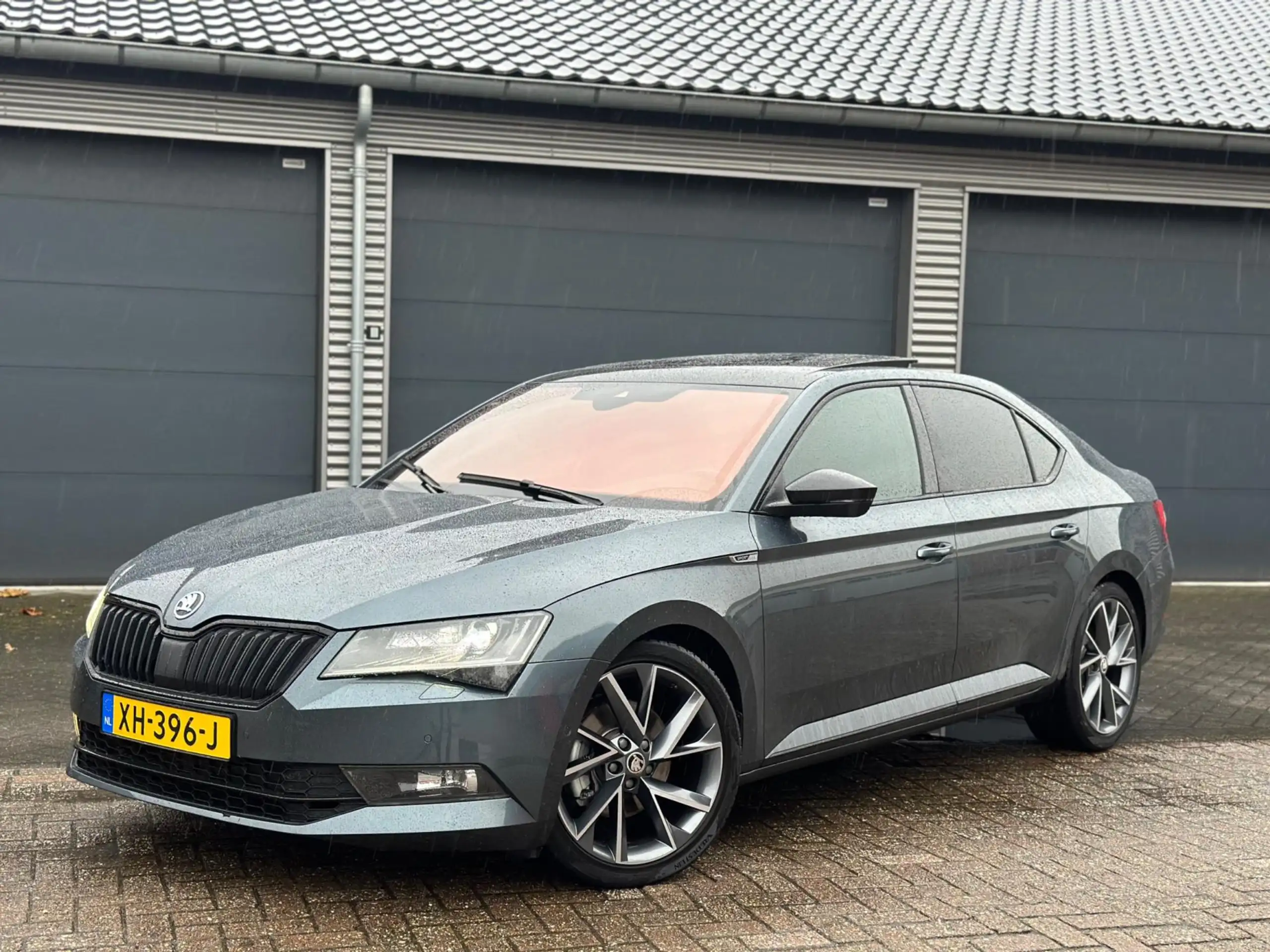 Skoda - Superb