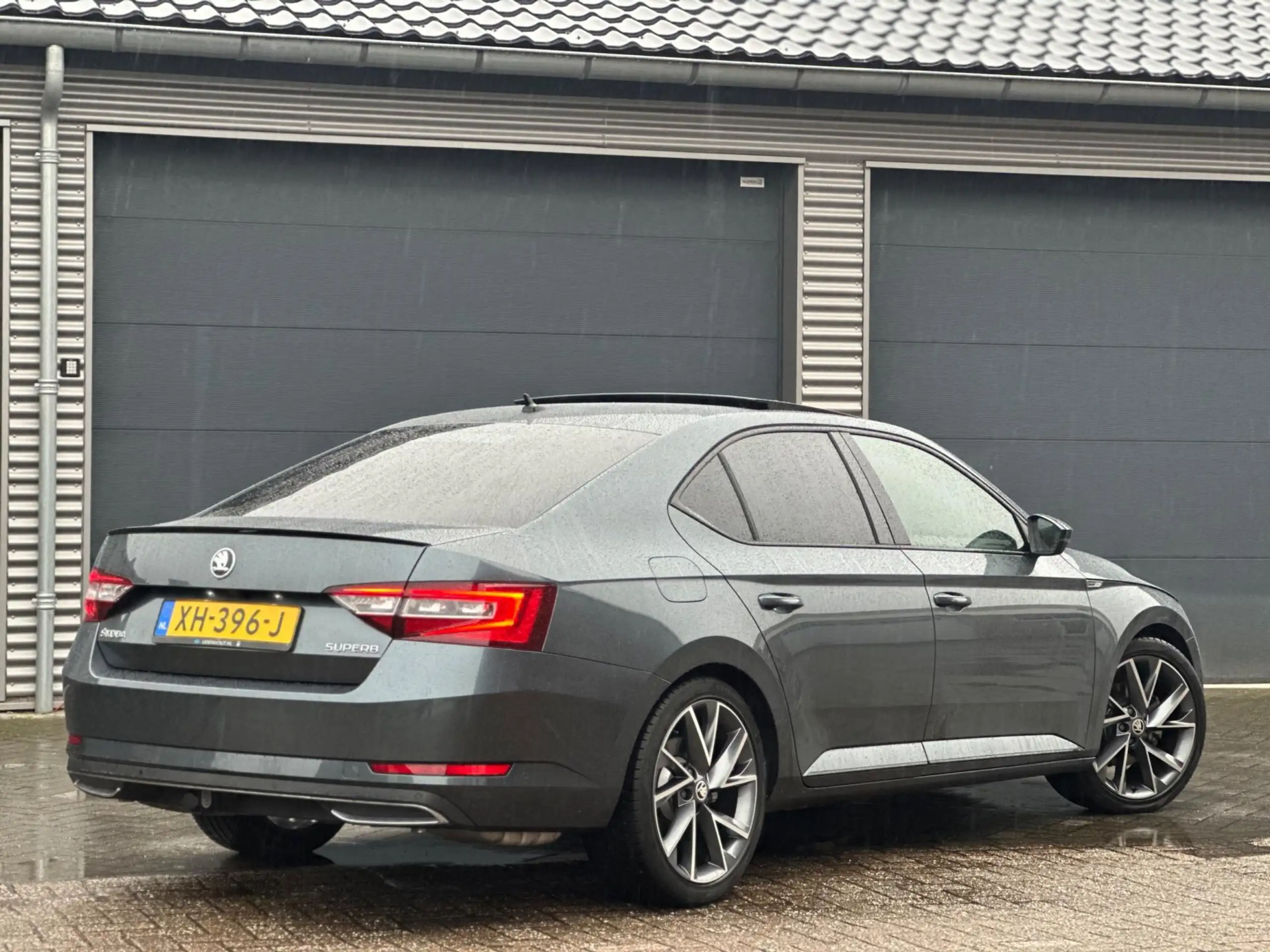 Skoda - Superb