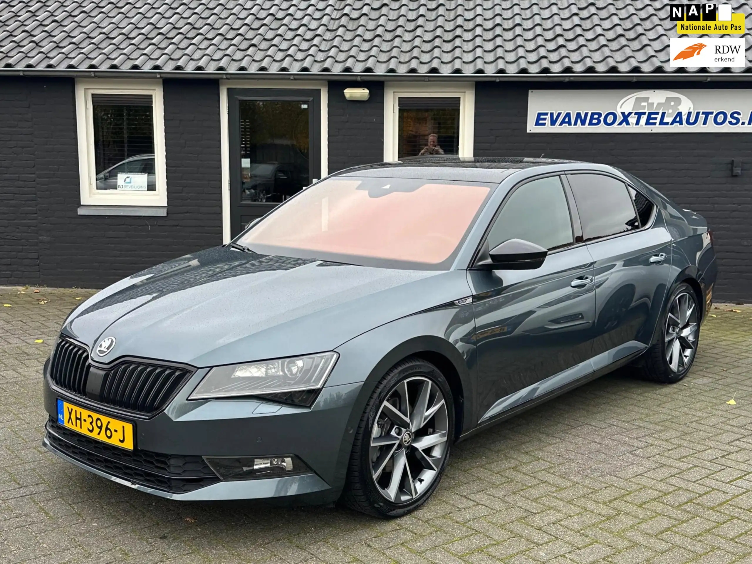 Skoda - Superb