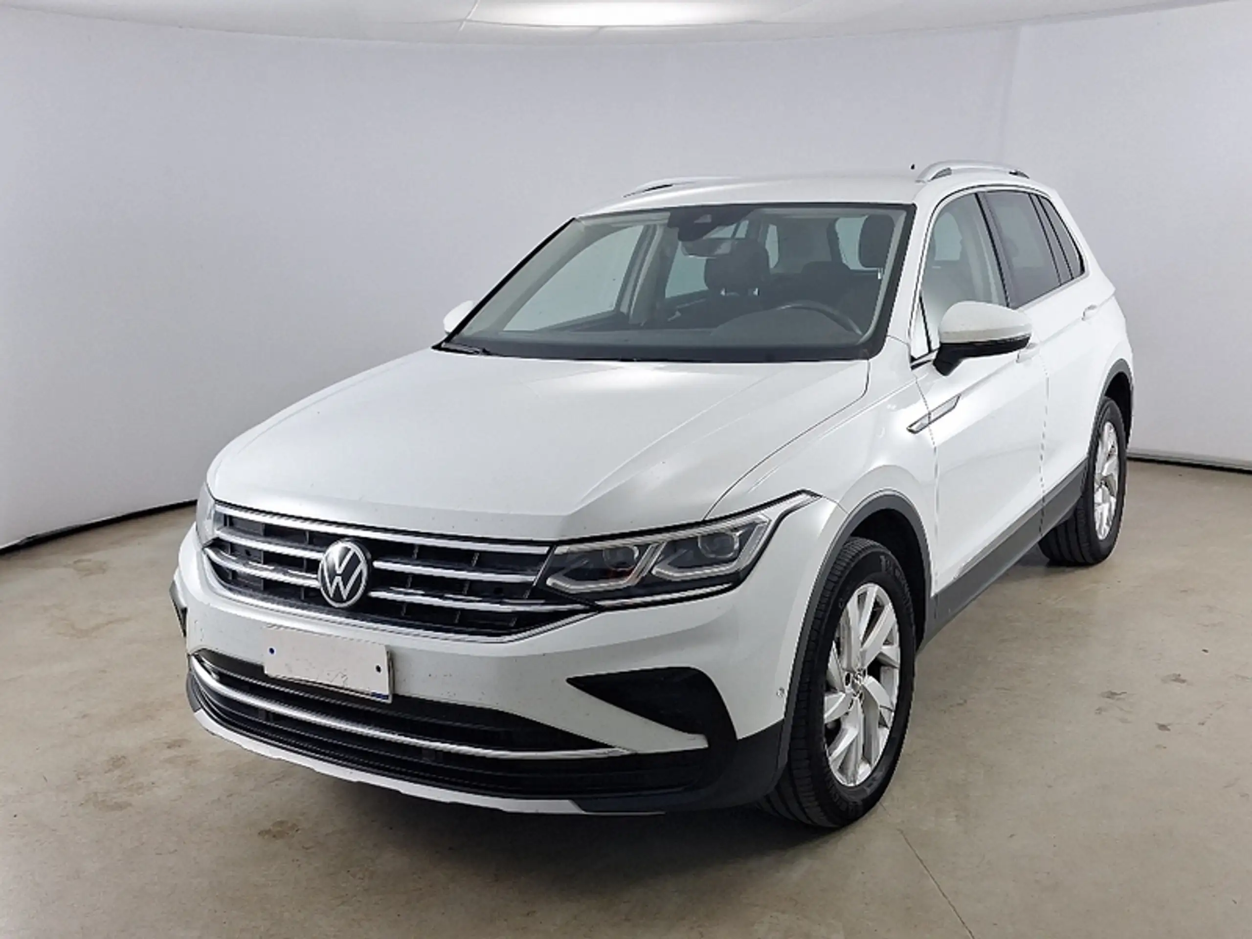 Volkswagen - Tiguan