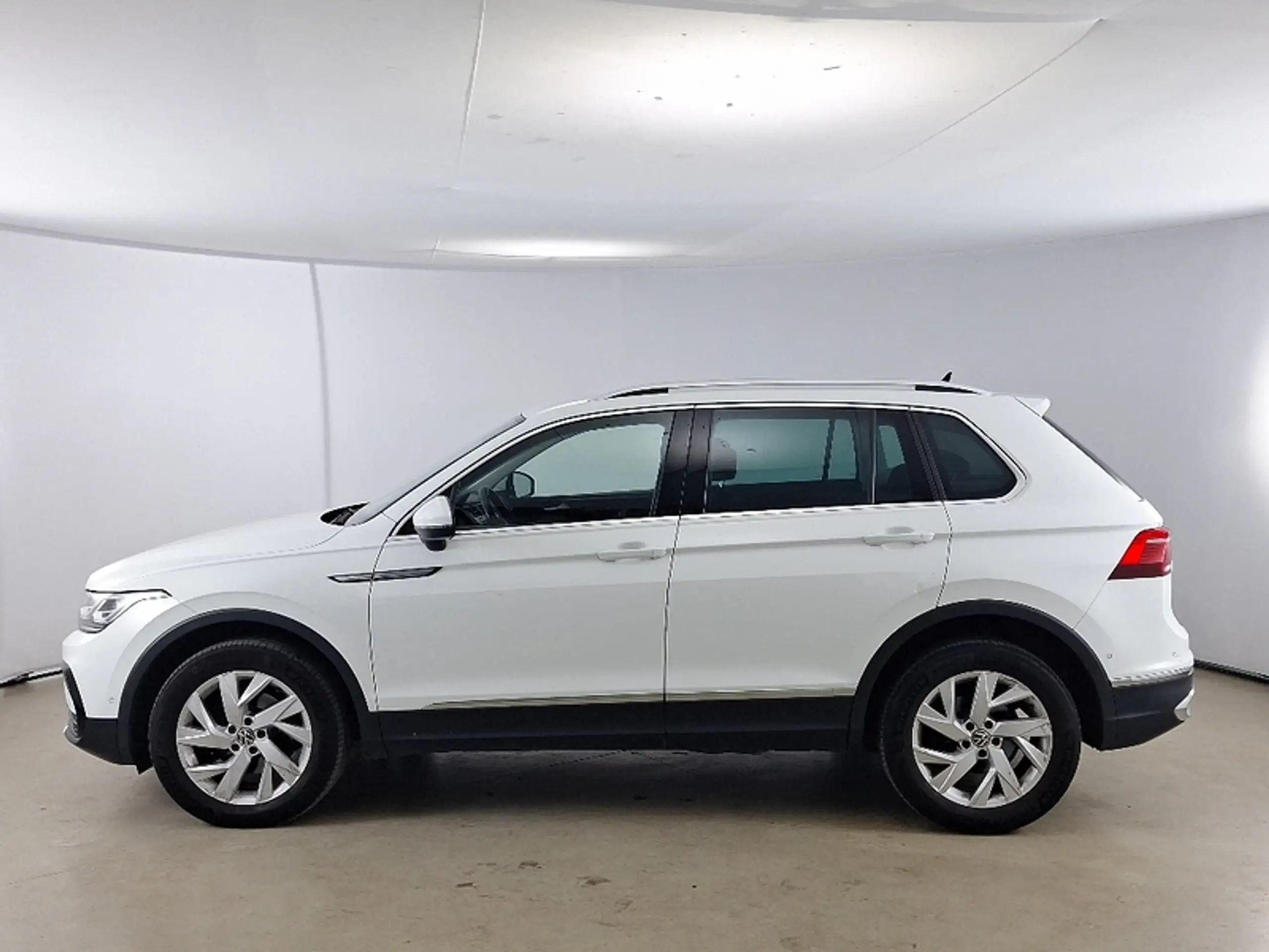 Volkswagen - Tiguan