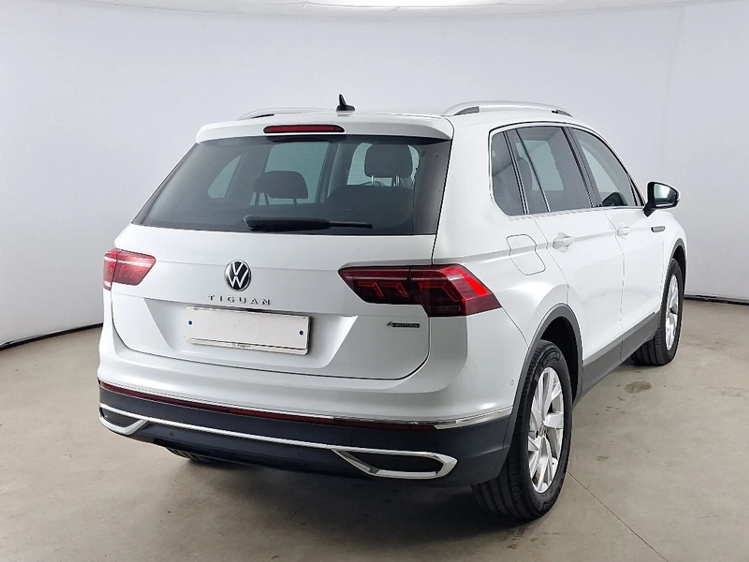 Volkswagen - Tiguan