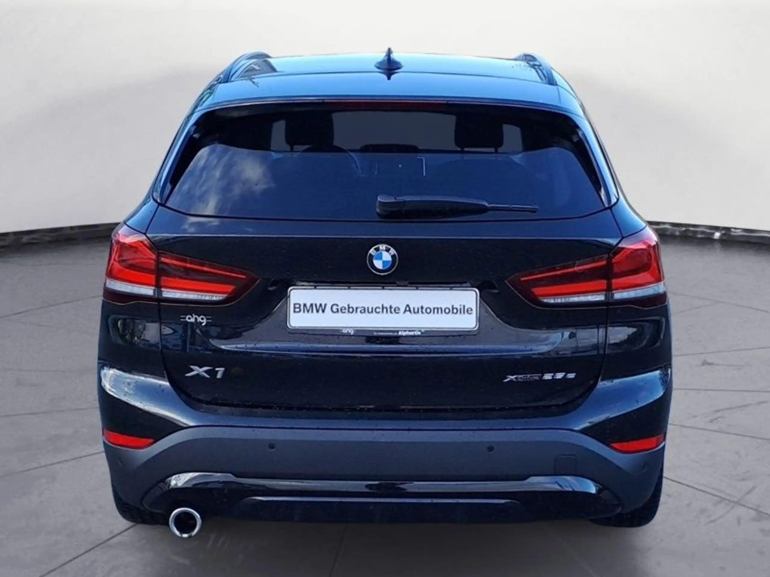 BMW - X1