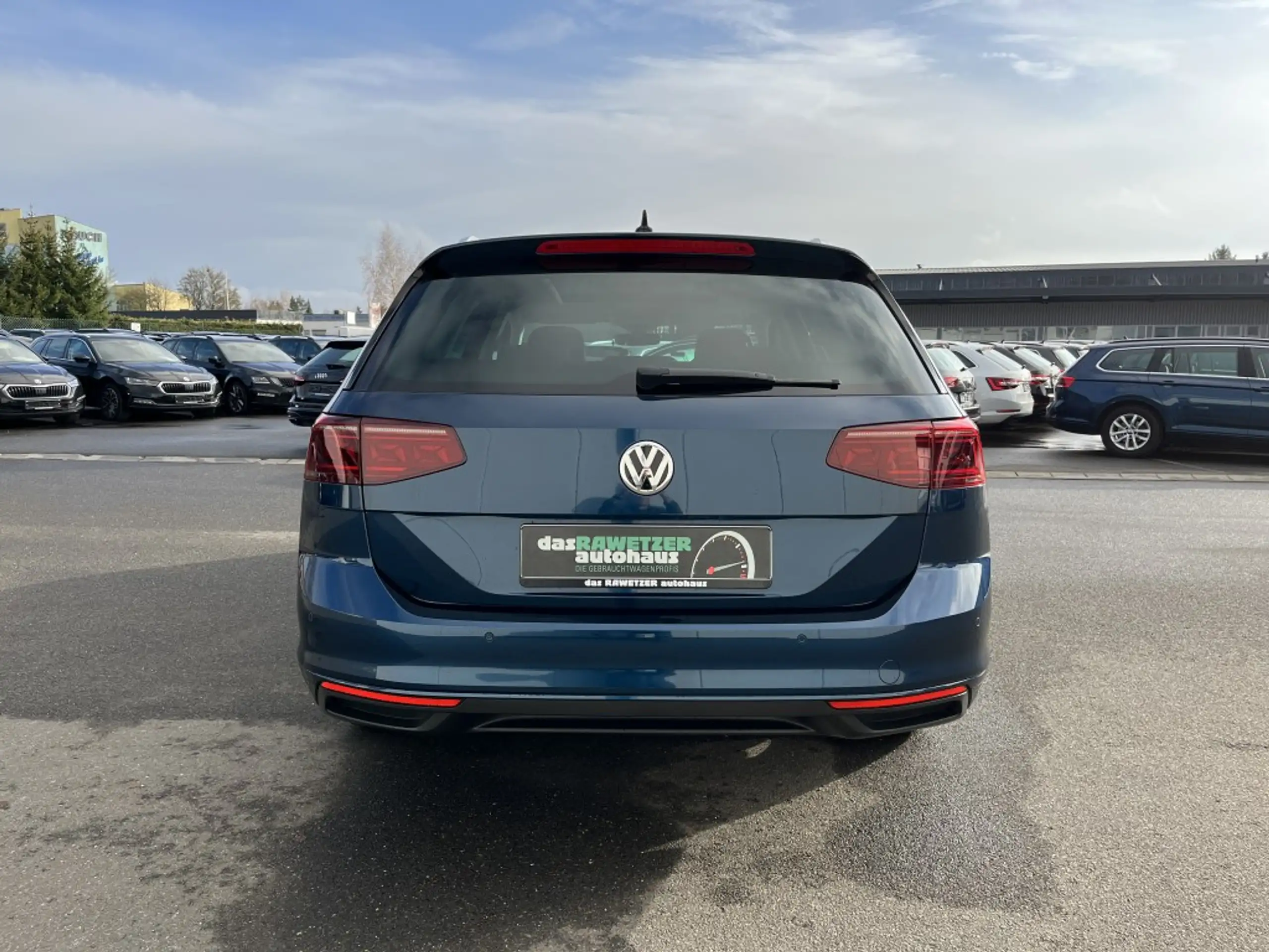 Volkswagen - Passat Variant