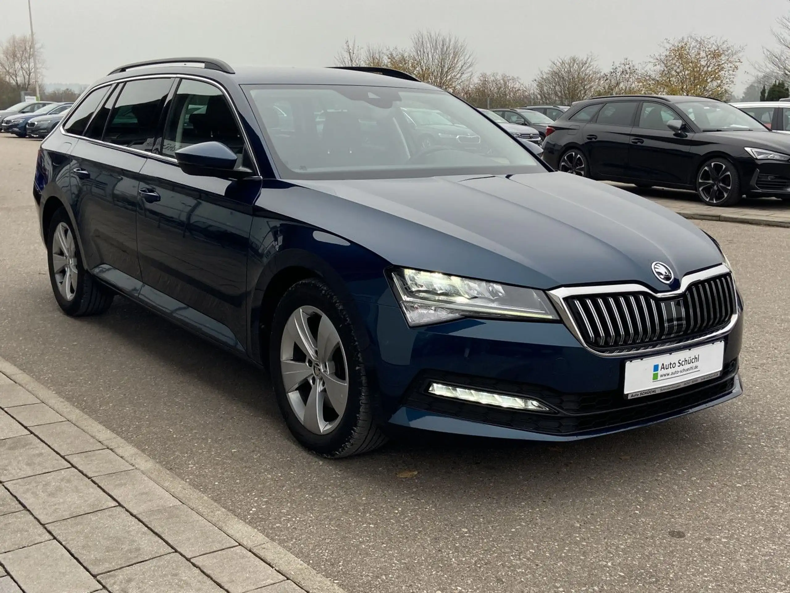 Skoda - Superb