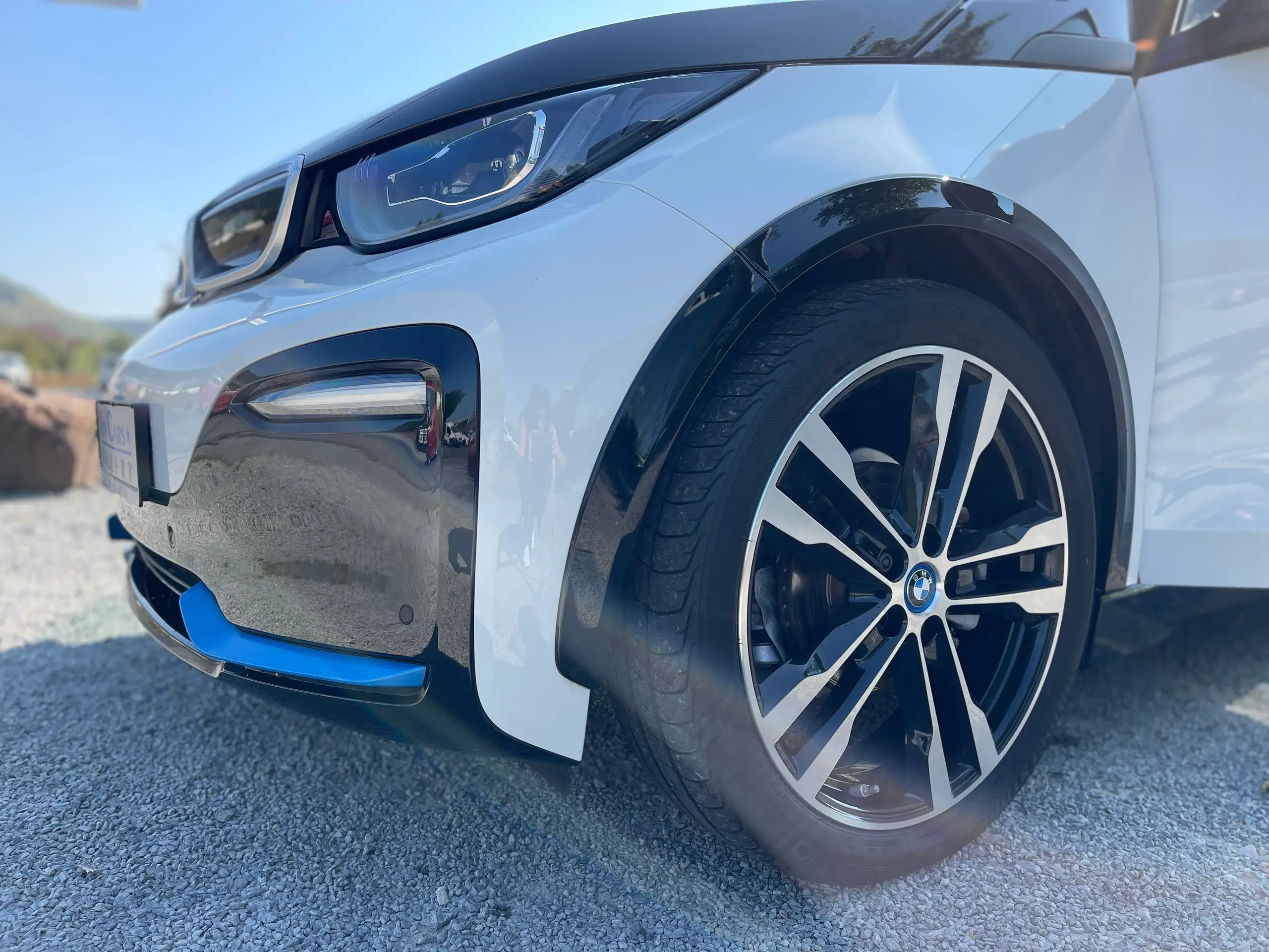 BMW - i3