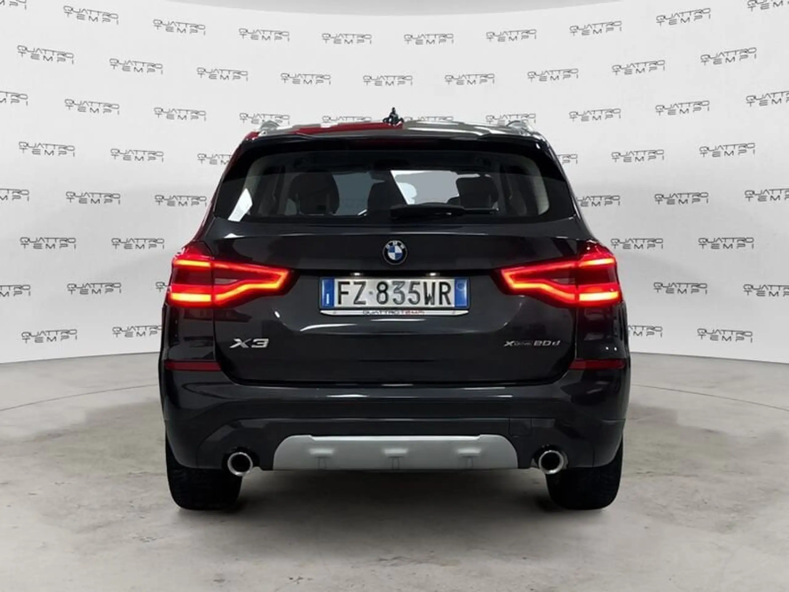 BMW - X3