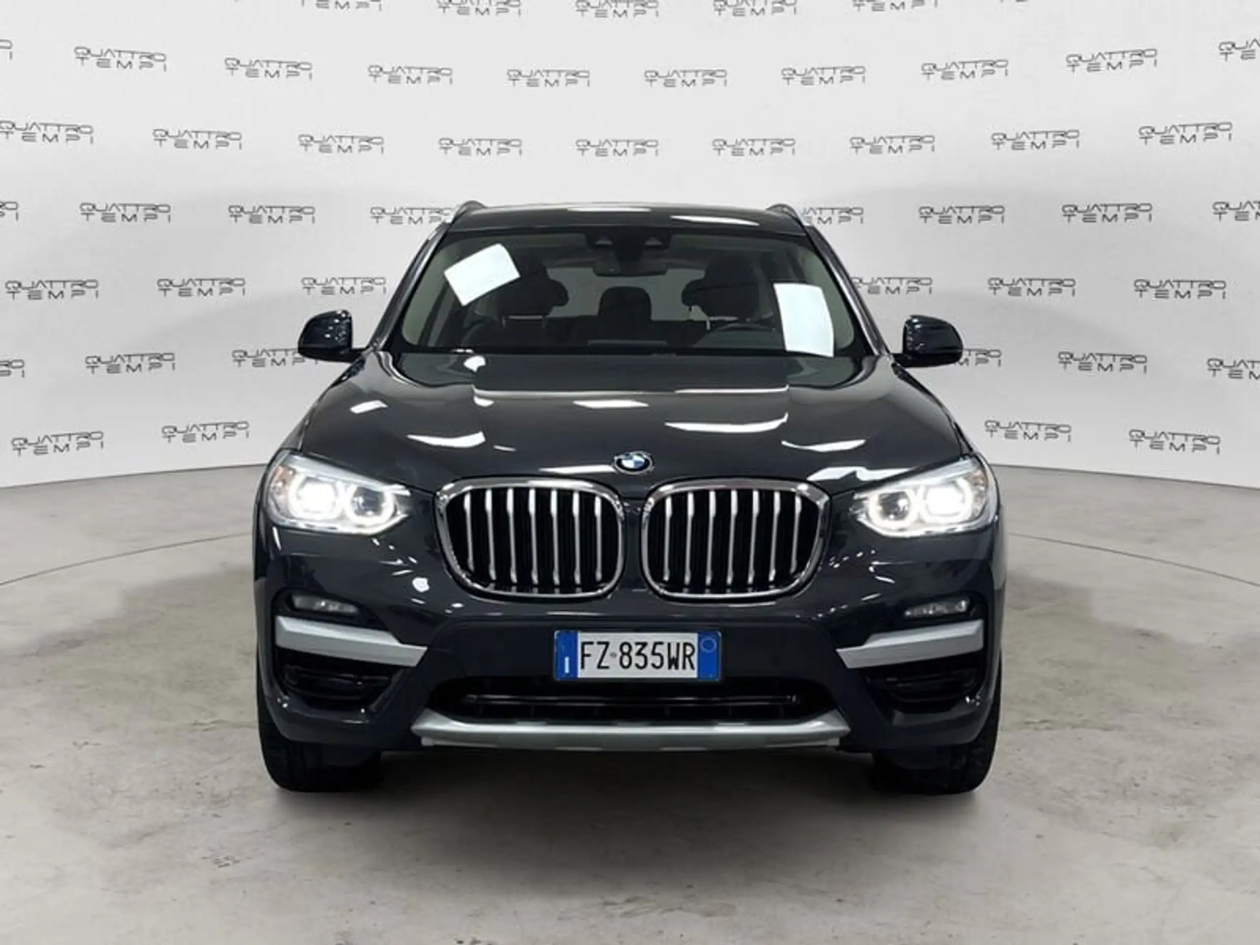 BMW - X3