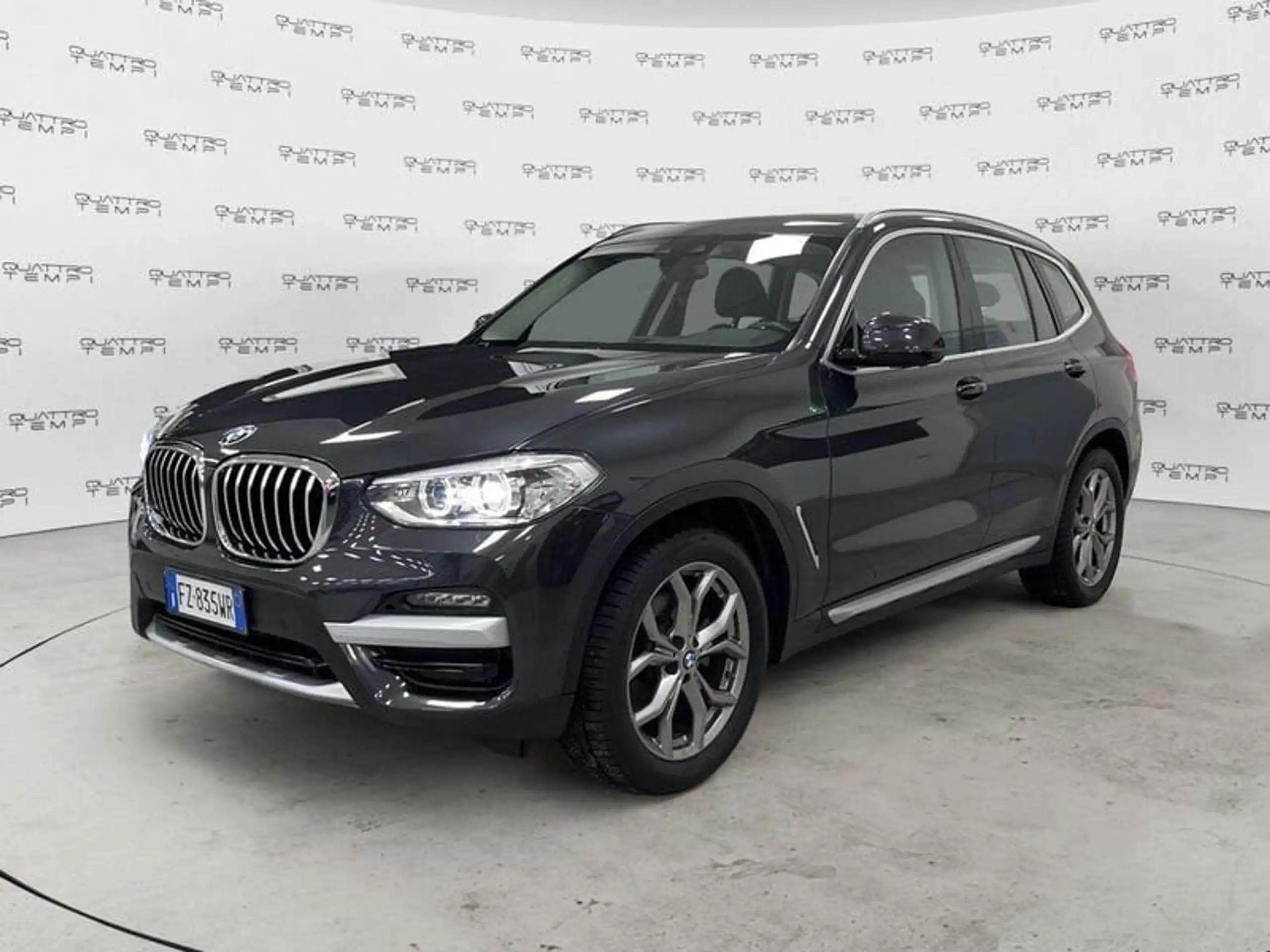 BMW - X3