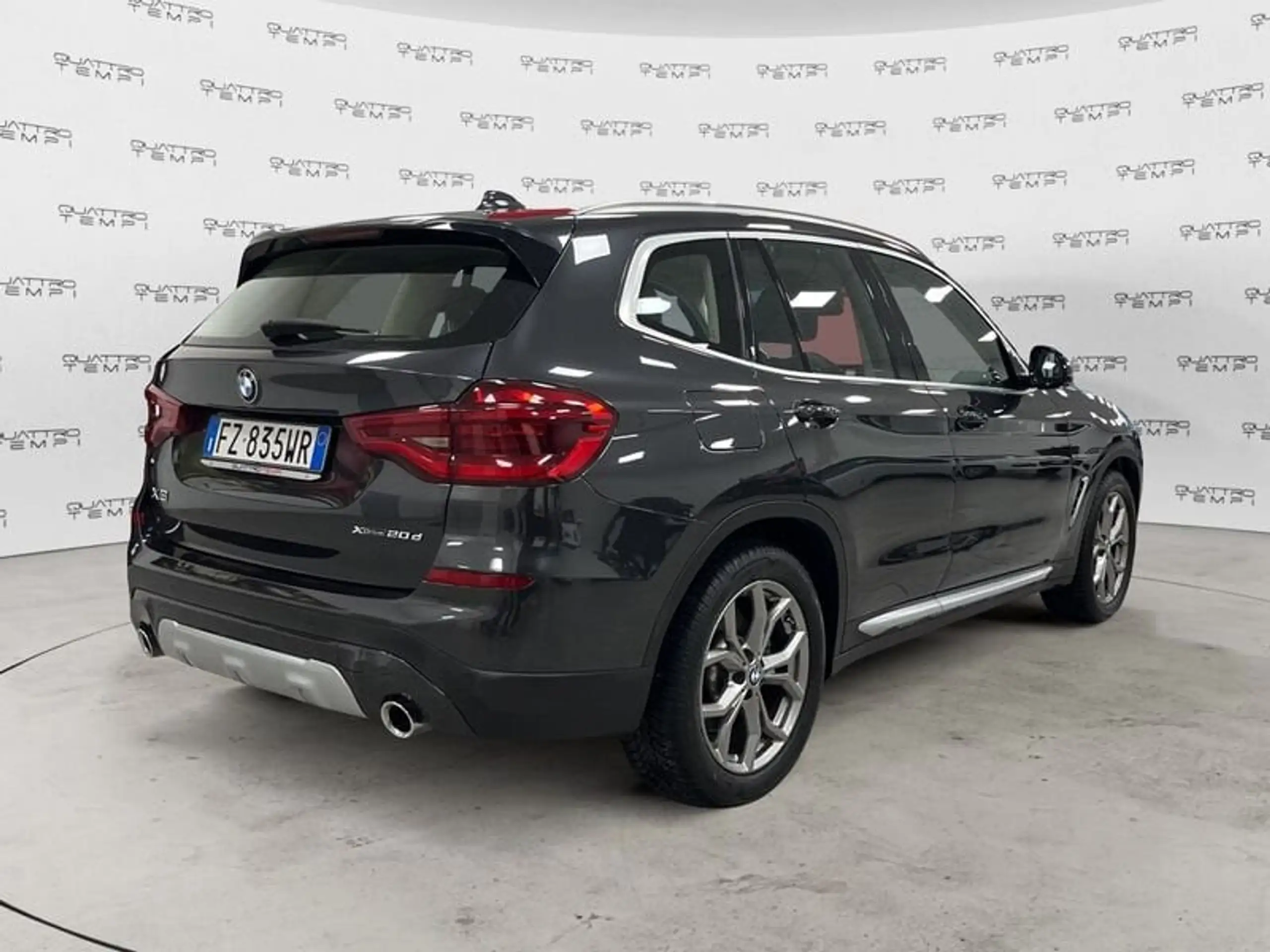 BMW - X3