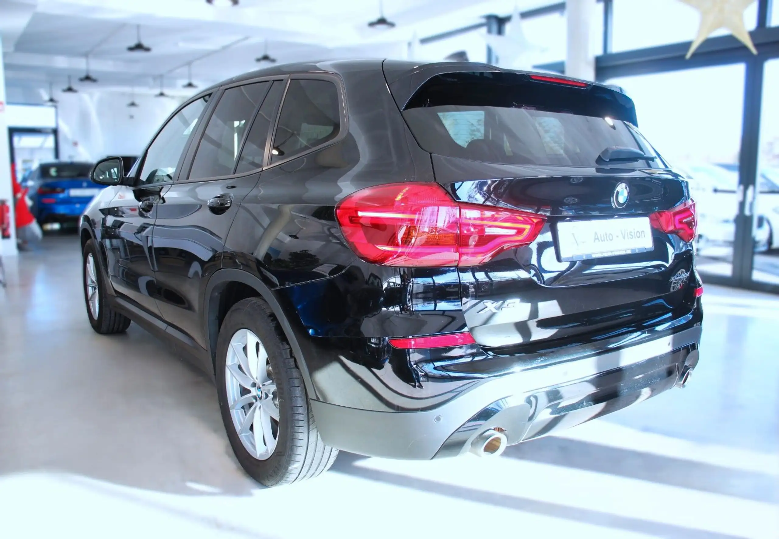 BMW - X3