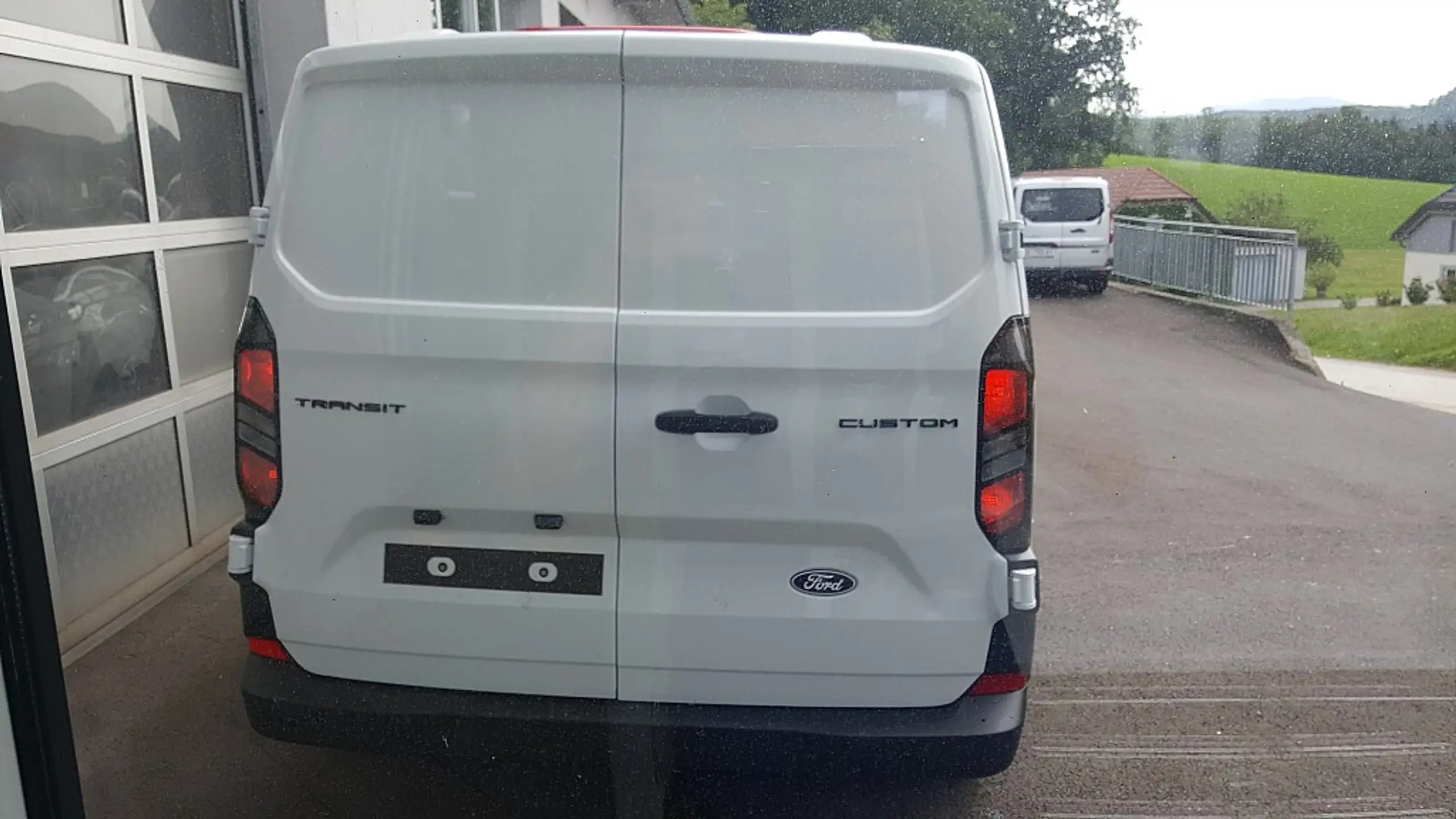 Ford - Transit Custom