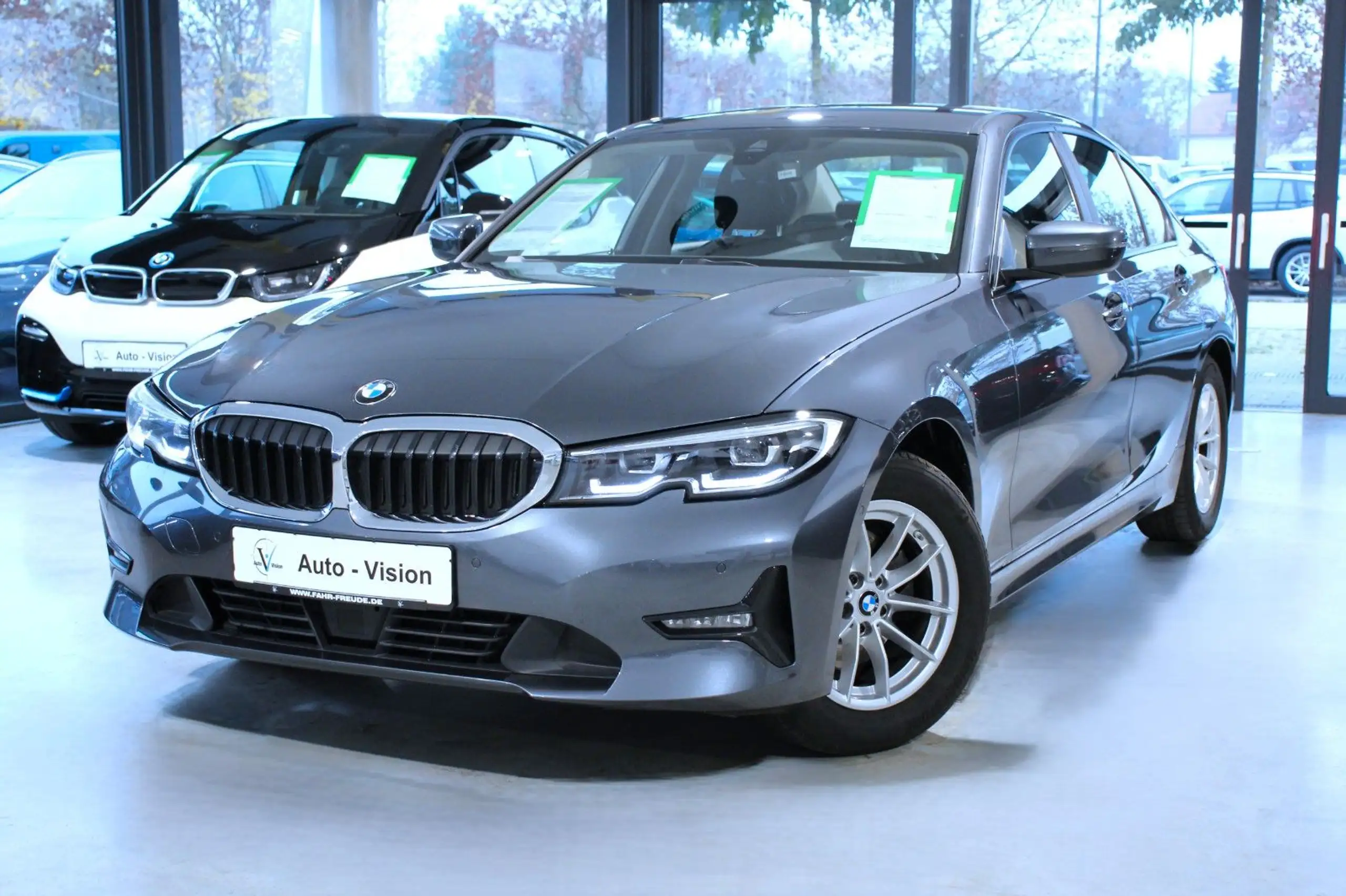 BMW 320 2021