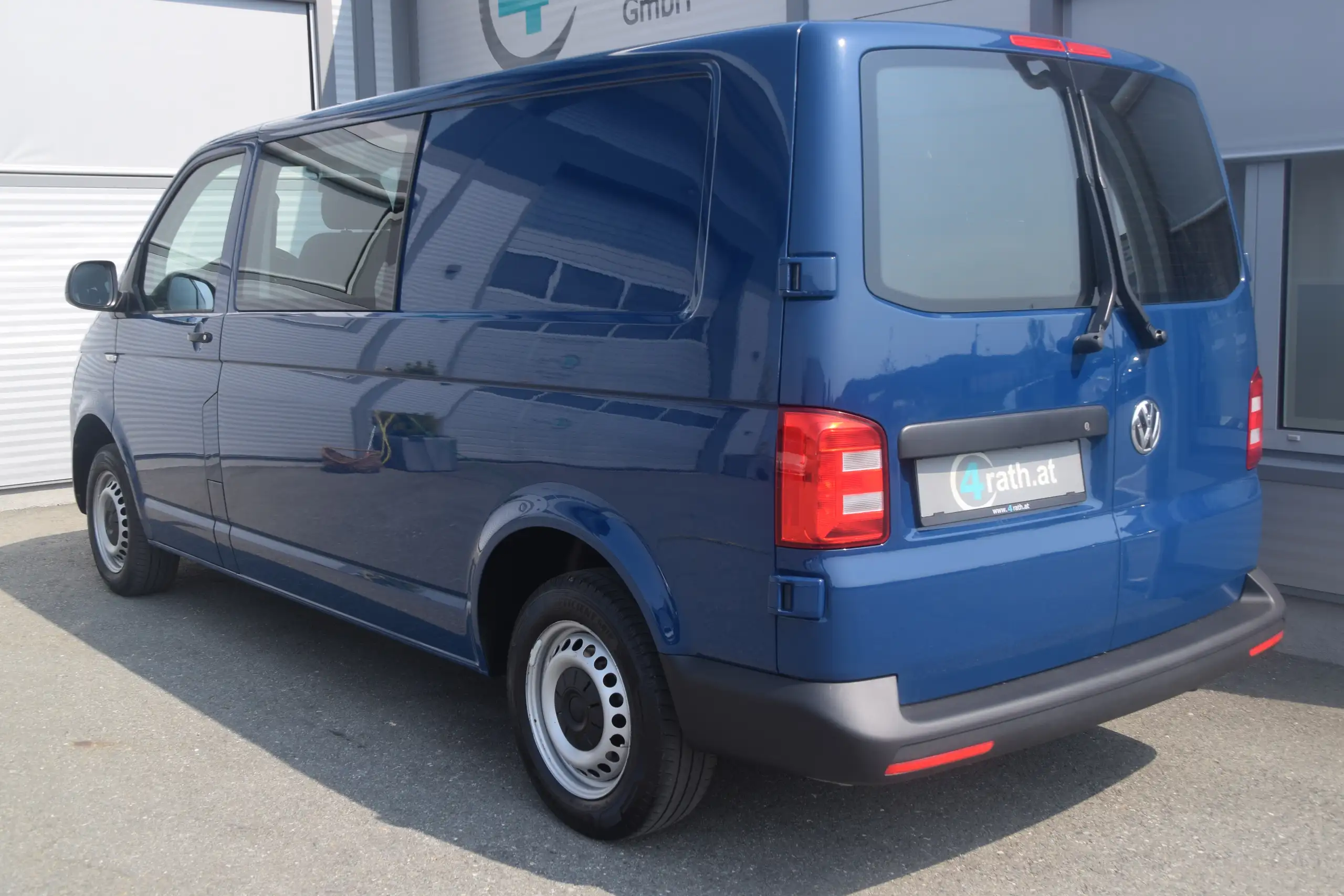 Volkswagen - T6 Transporter