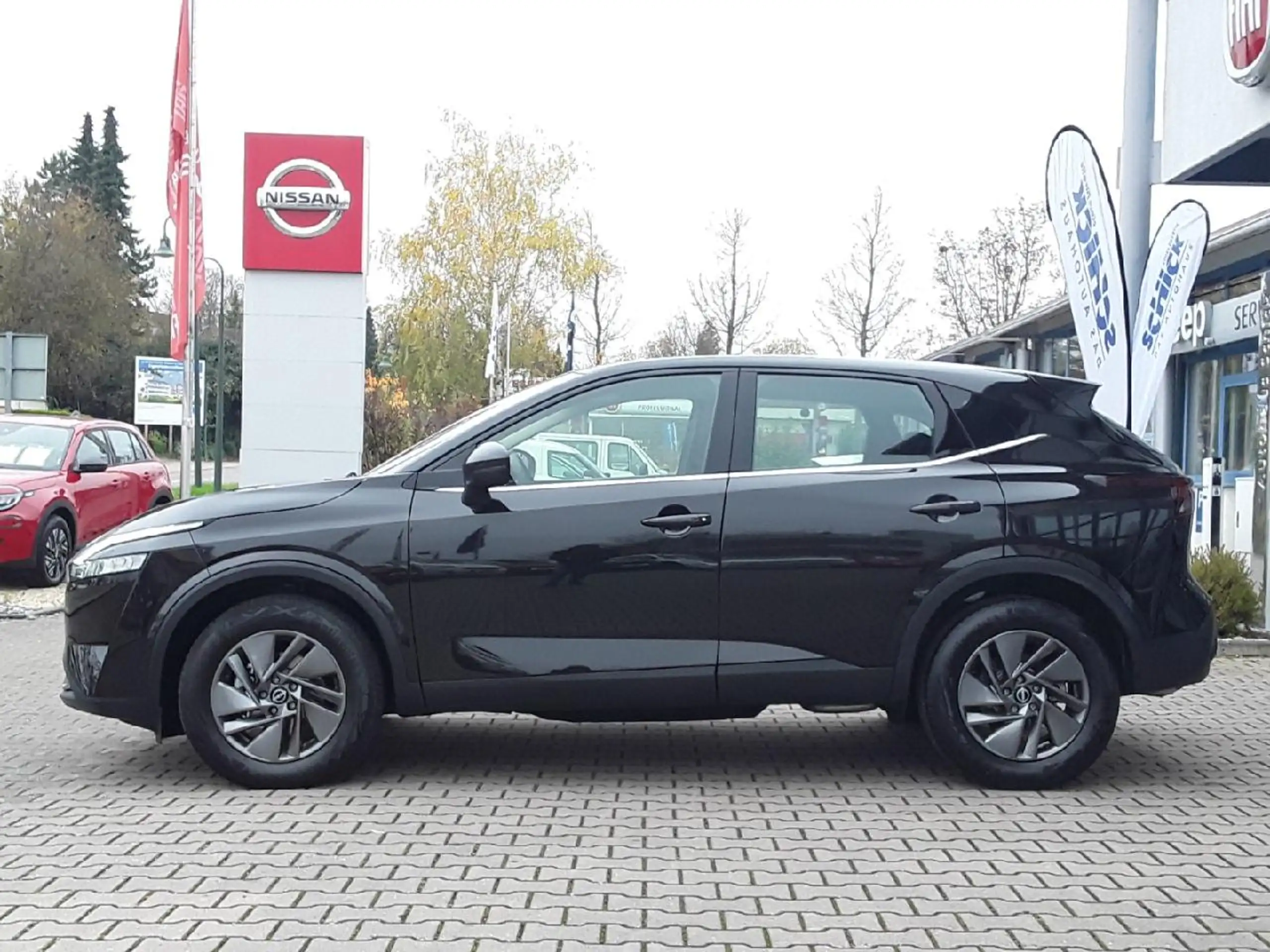 Nissan - Qashqai