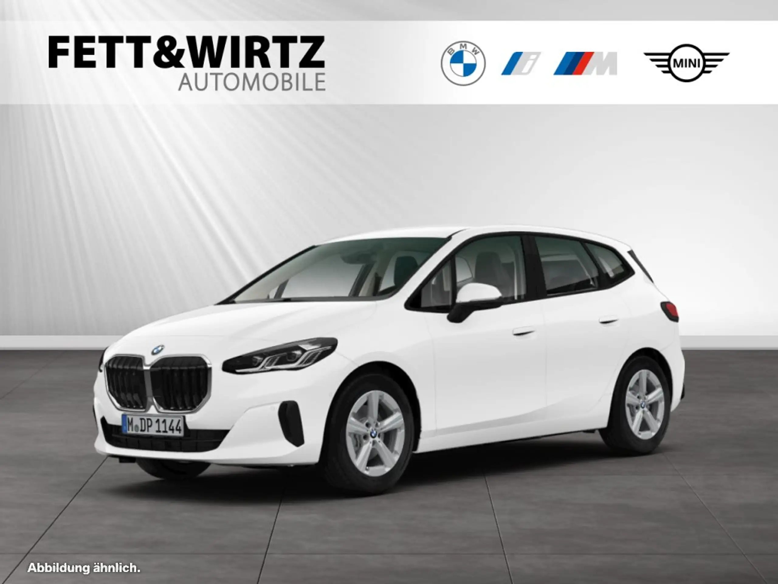 BMW 216 2023