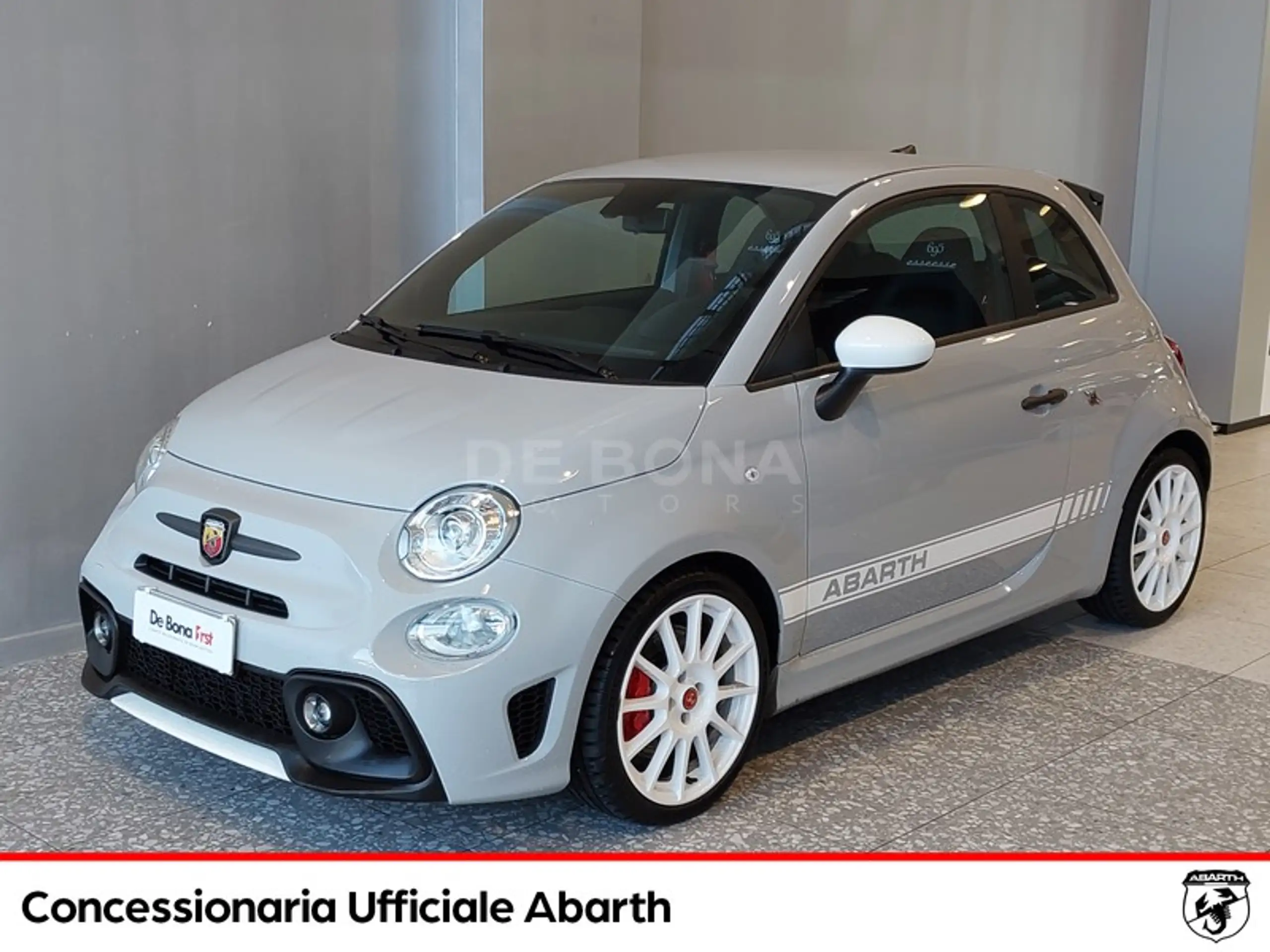 Abarth 695 2022