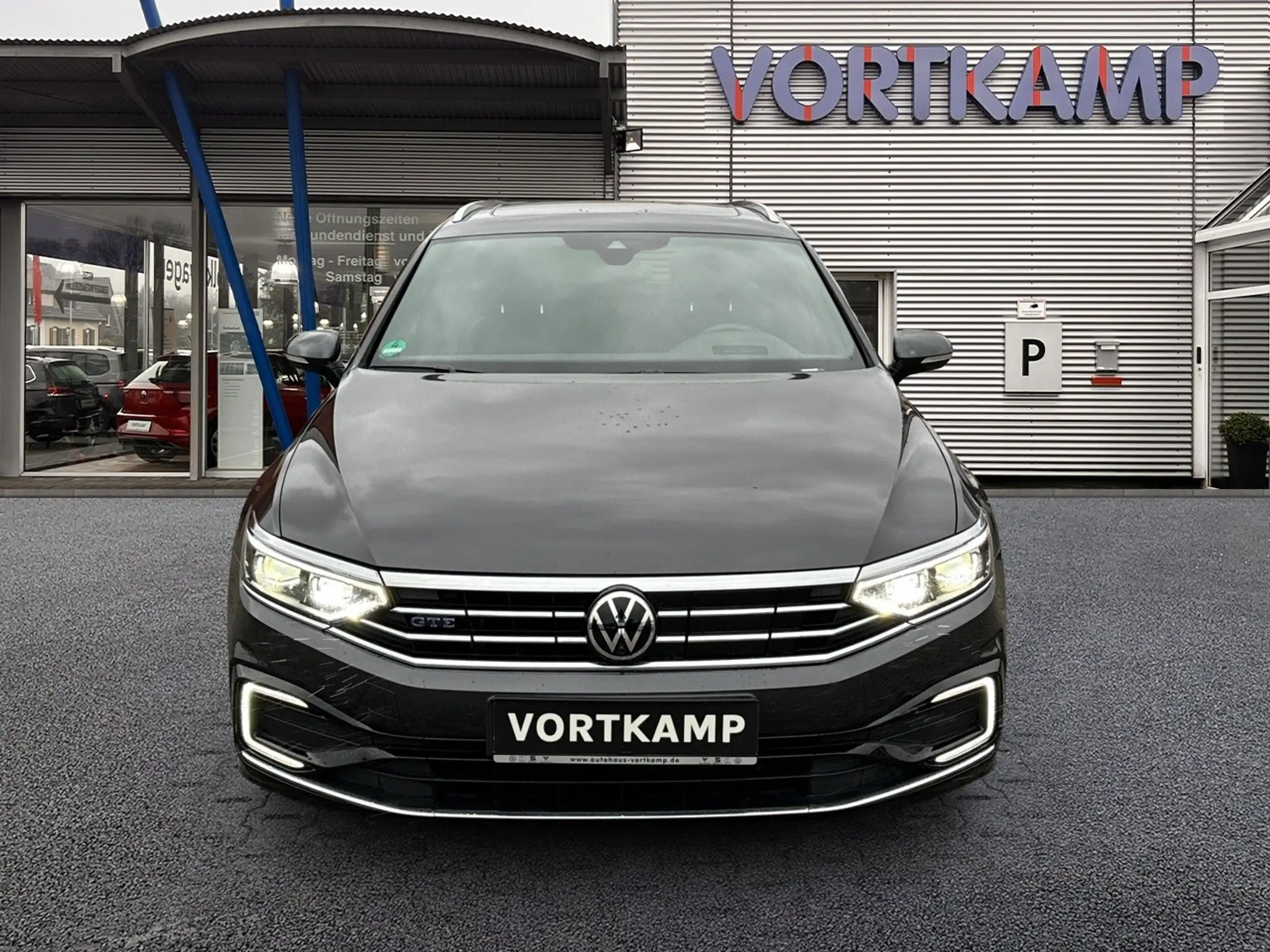 Volkswagen - Passat Variant